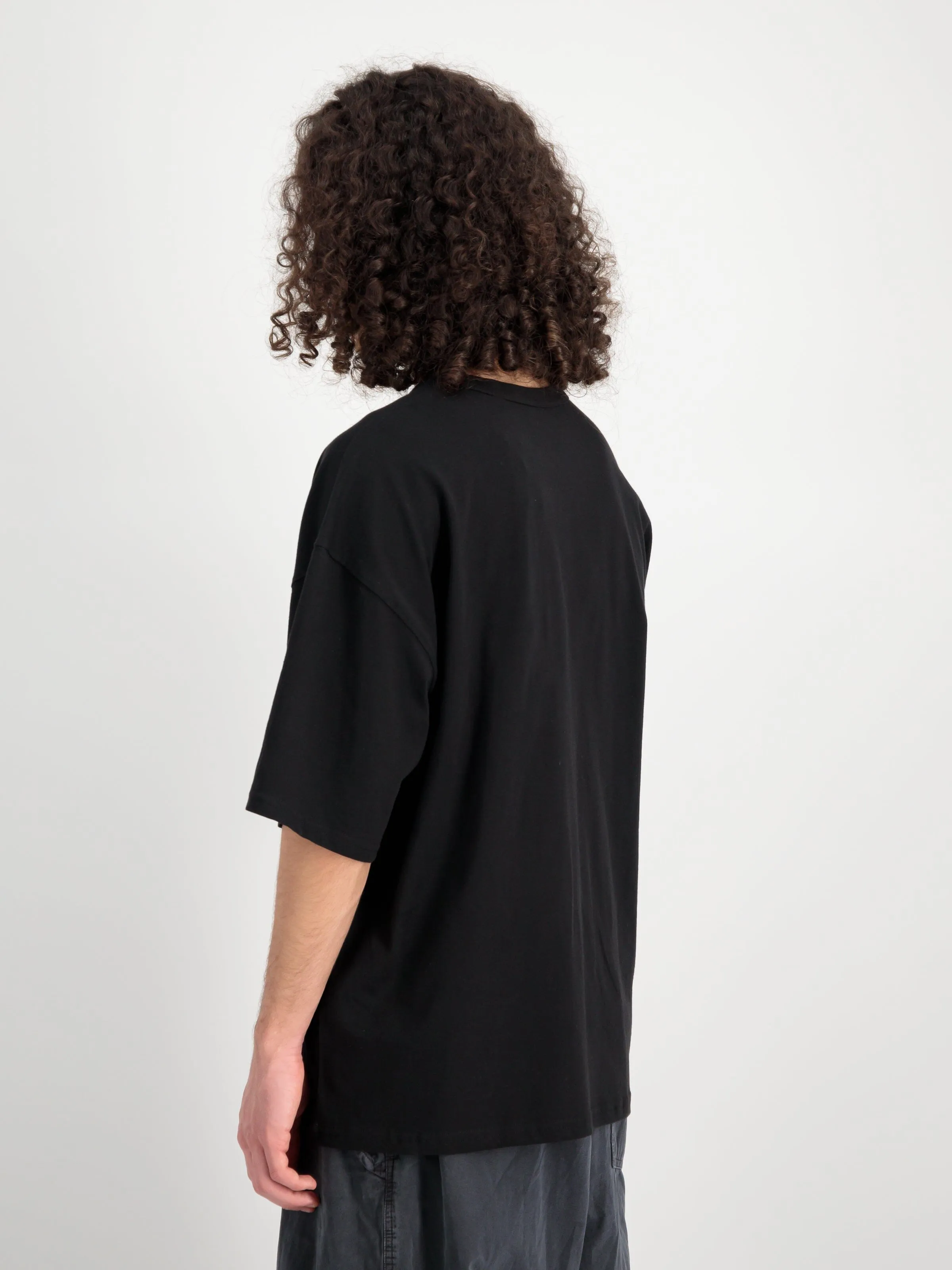ALPHA ESSENTIAL RELAXED TEE sold by Alpha Industries product image thumbnail 3