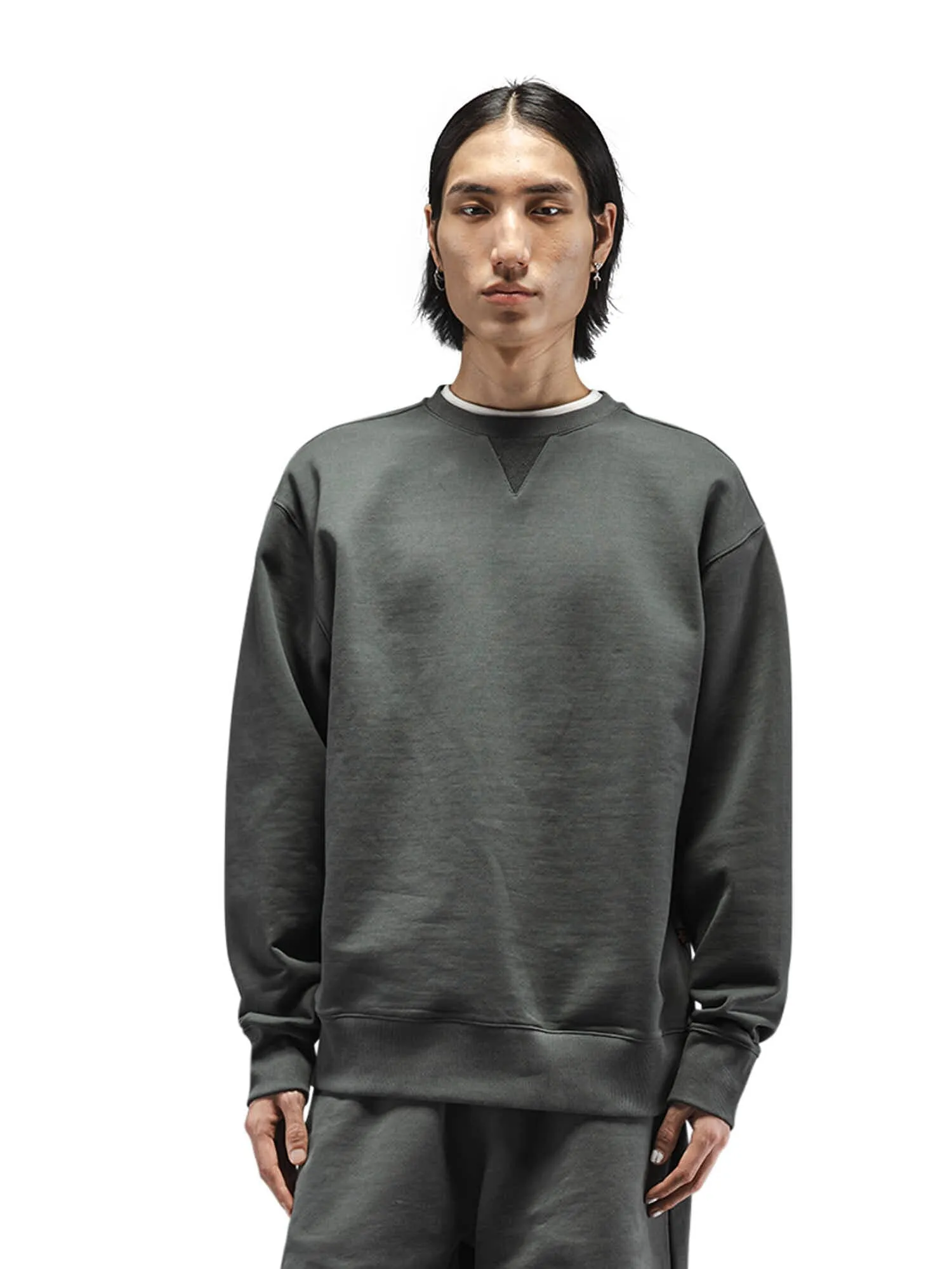ESSENTIAL FRENCH TERRY CREWNECK GEN II (CHARCOAL) sold by Alpha Industries product image thumbnail 2