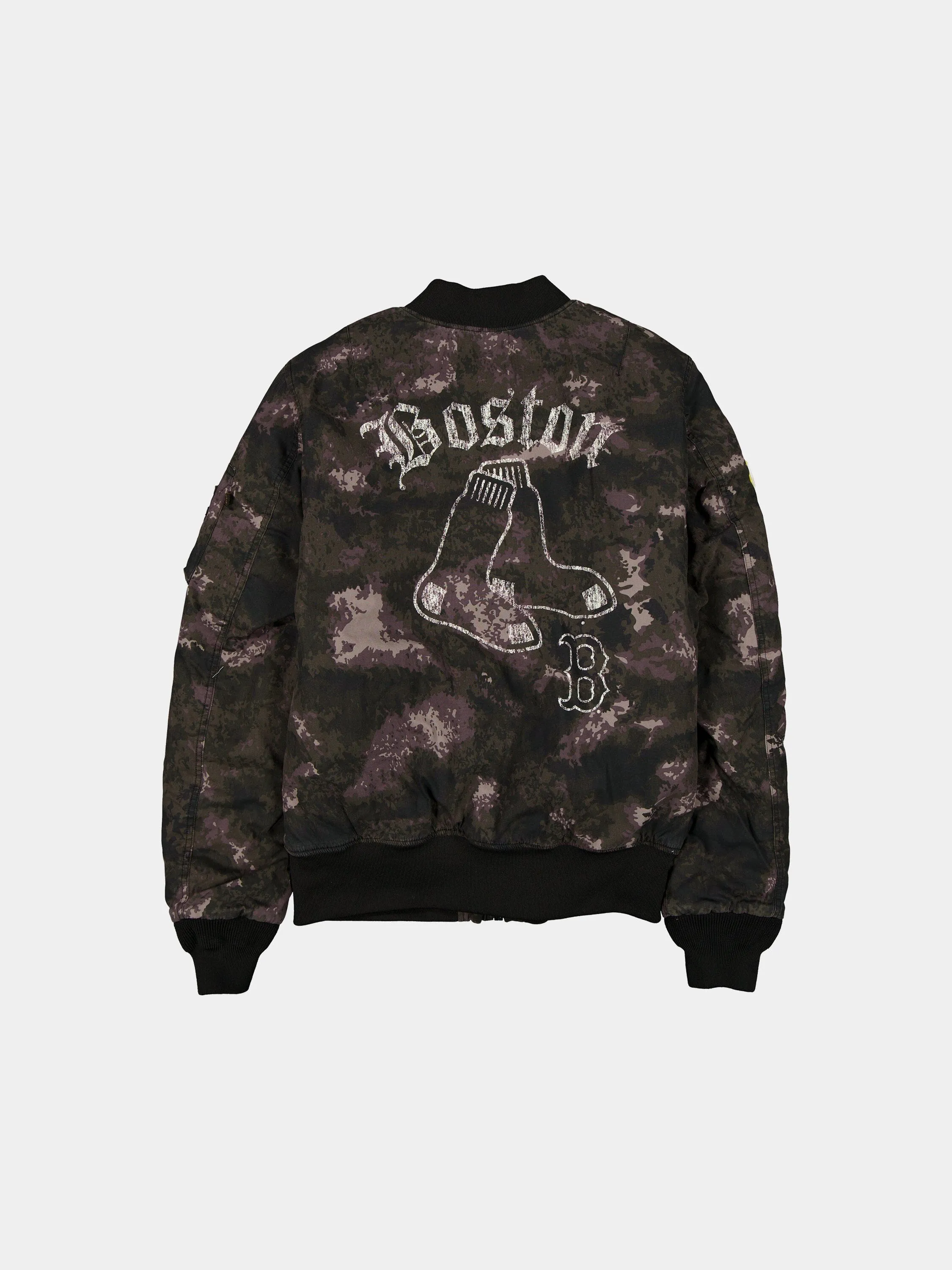 BOSTON RED SOX X ALPHA X NEW ERA MA-1 BOMBER JACKET (BLACK CAMO) sold by Alpha Industries product image thumbnail 2