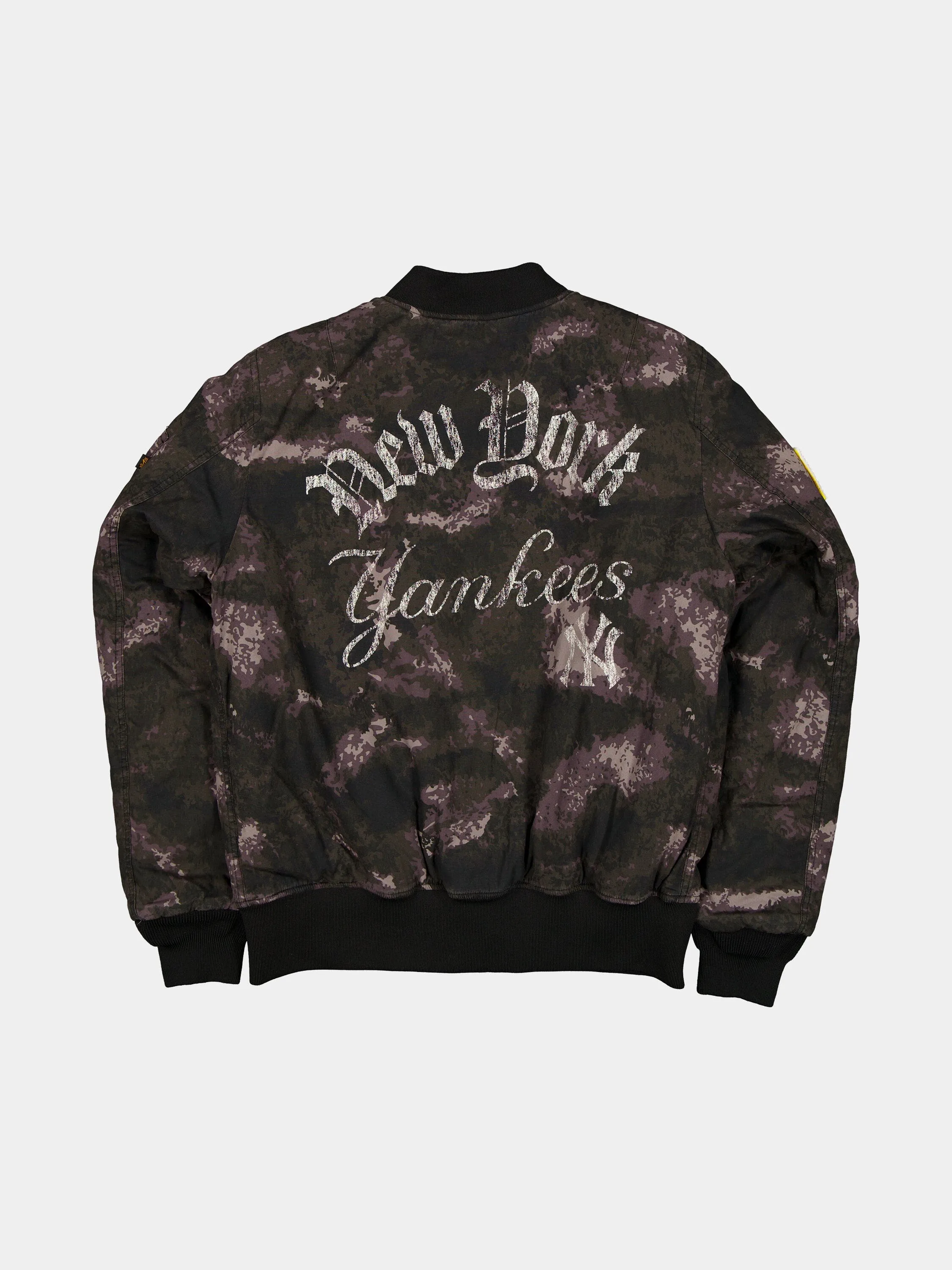 NEW YORK YANKEES X ALPHA X NEW ERA MA-1 BOMBER JACKET (BLACK CAMO) sold by Alpha Industries product image thumbnail 2