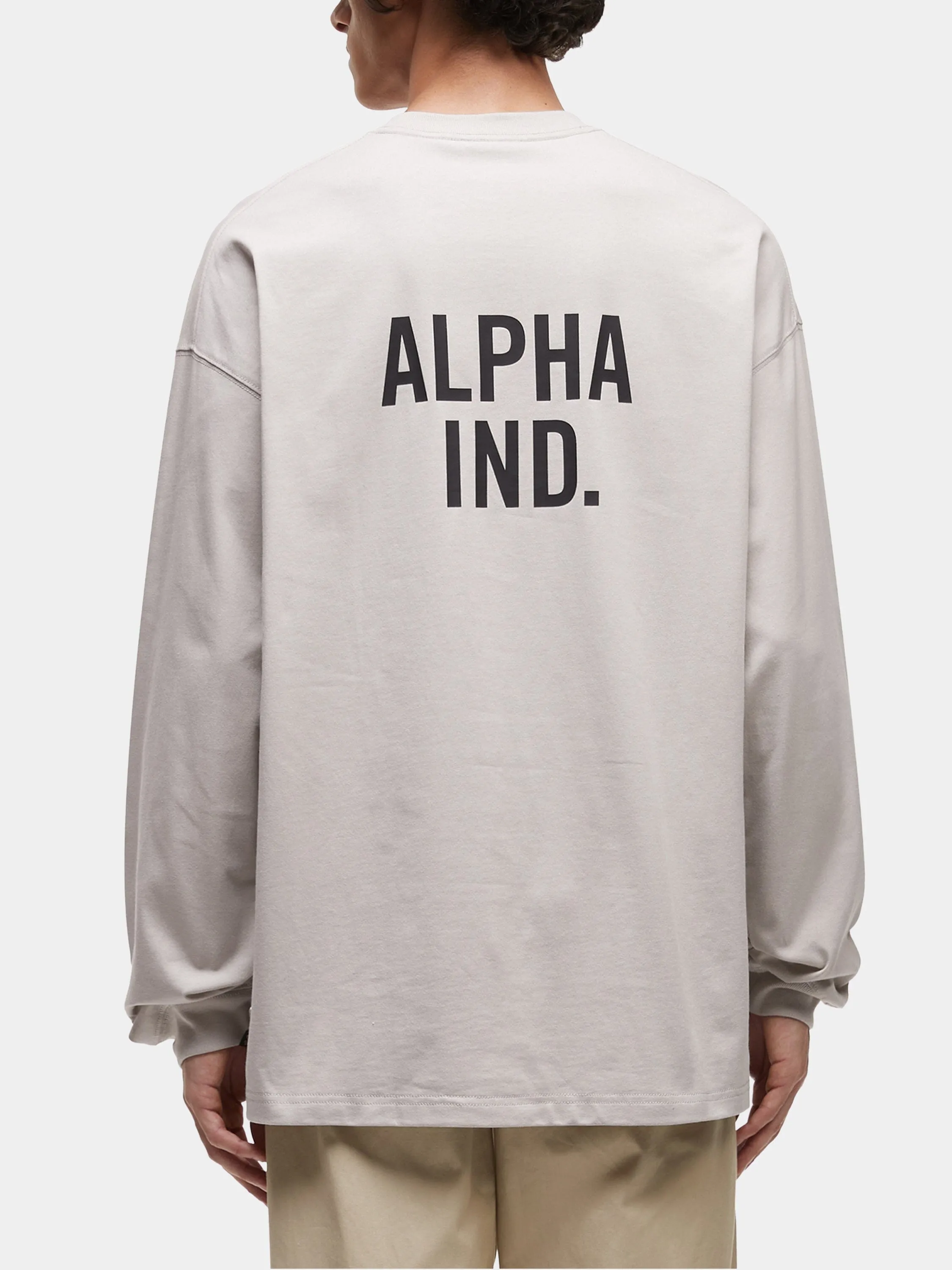 UNFRM LONG-SLEEVED POCKET T-SHIRT sold by Alpha Industries product image thumbnail 2