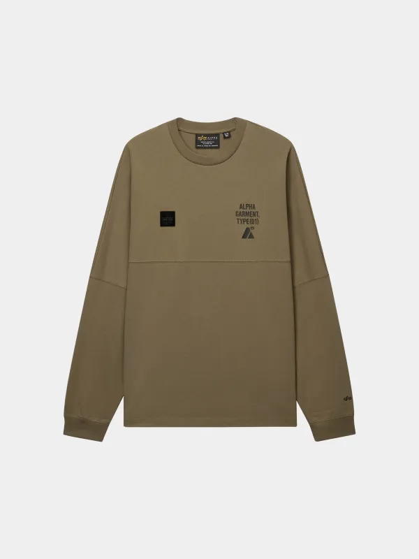 UNFRM LONG-SLEEVED GRAPHIC TEE sold by Alpha Industries