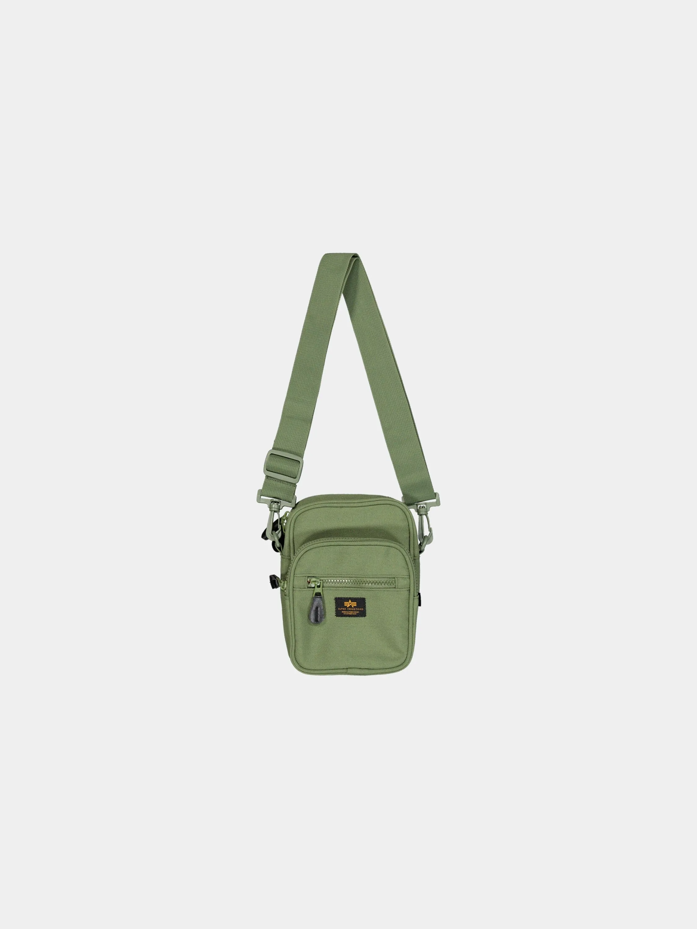 SMALL LABEL MESSENGER BAG sold by Alpha Industries product image thumbnail 4
