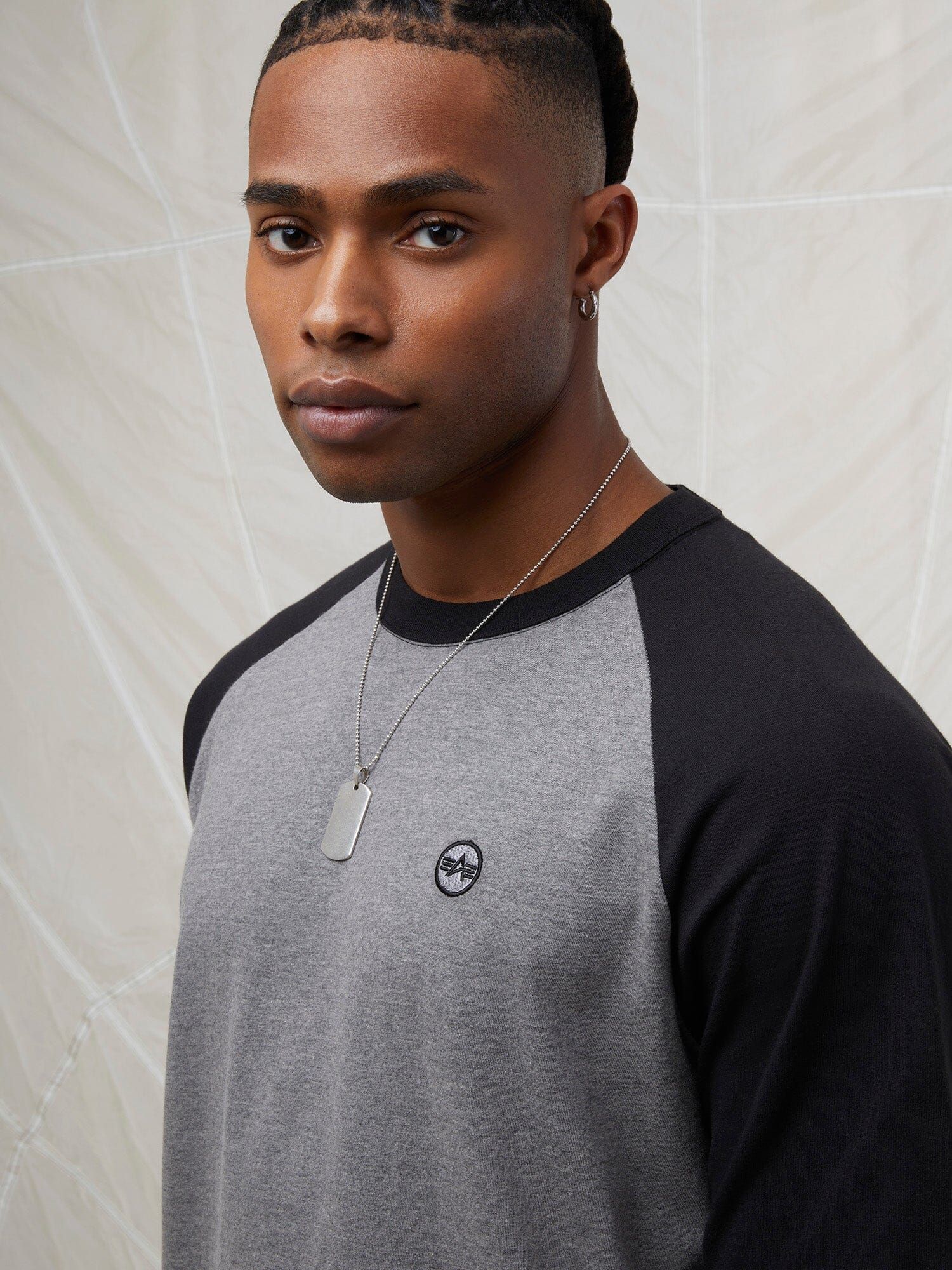 ESSENTIAL RAGLAN TEE sold by Alpha Industries product image thumbnail 3