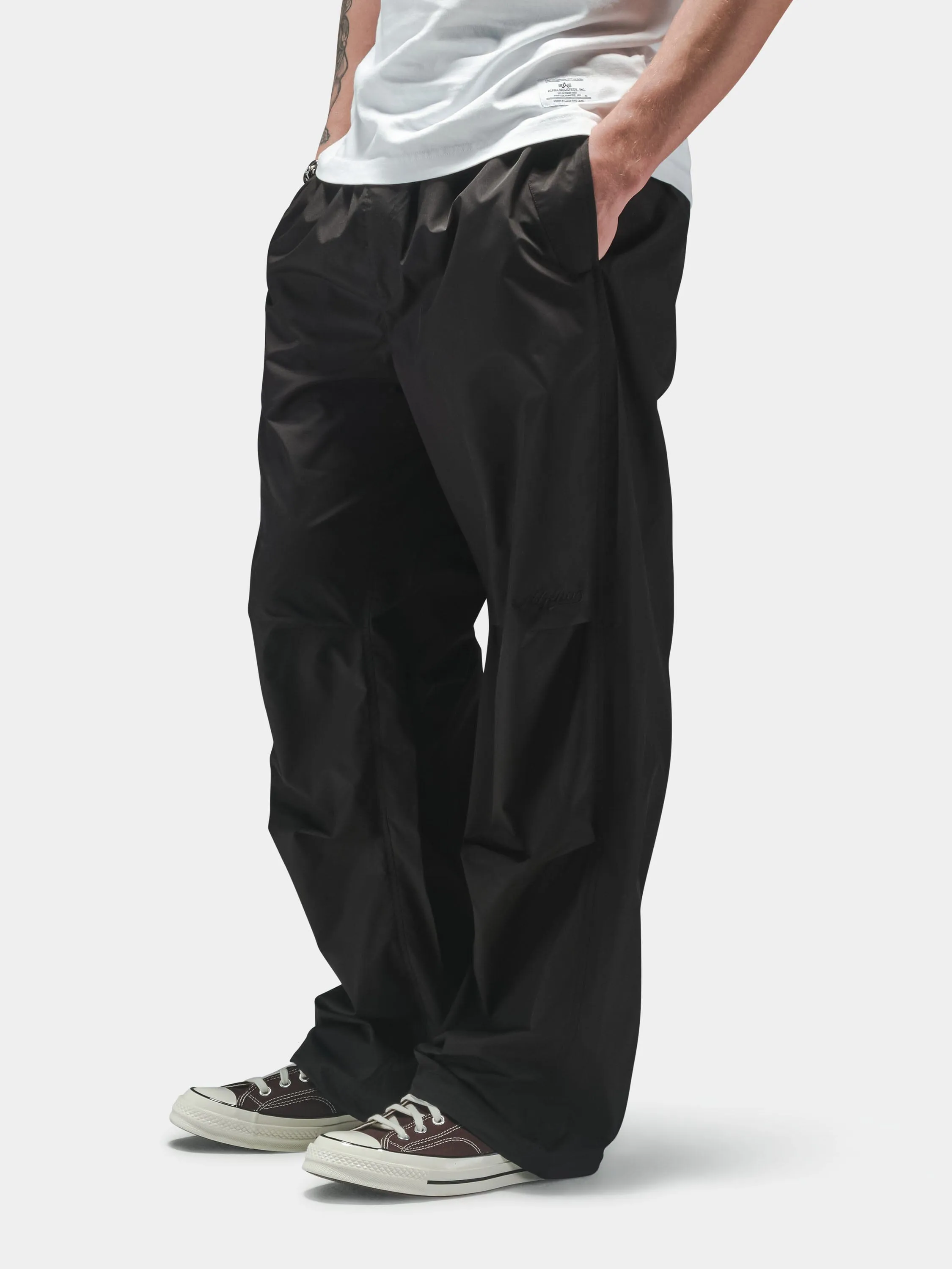RELAXED PARACHUTE PANT sold by Alpha Industries product image thumbnail 3