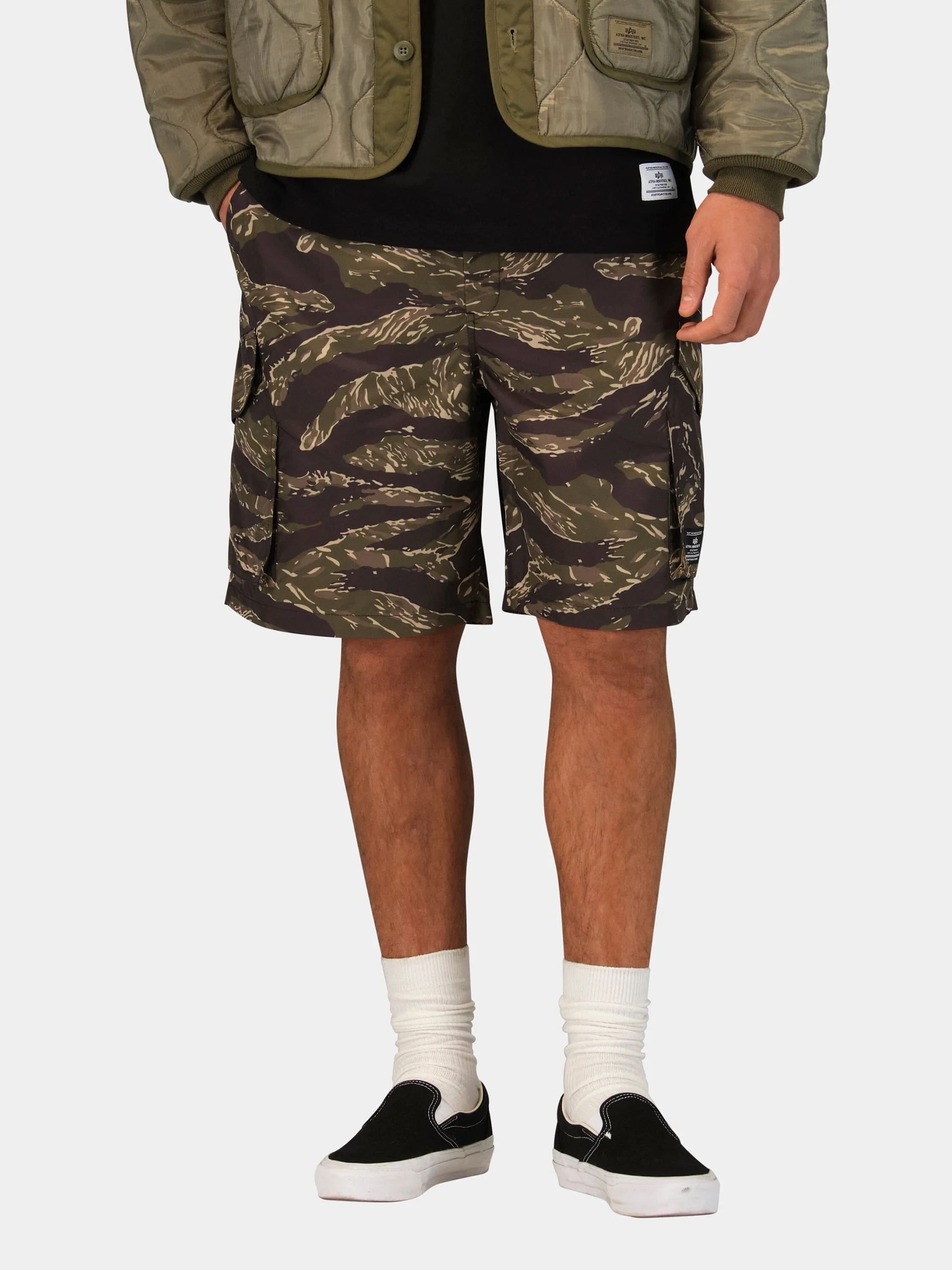 CWU 36/P RELAXED SHORT (TIGER CAMO) sold by Alpha Industries product image thumbnail 2