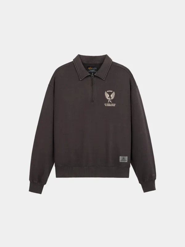 ESSENTIAL 1/4 ZIP AIRCORP SWEATSHIRT made by Alpha Industries
