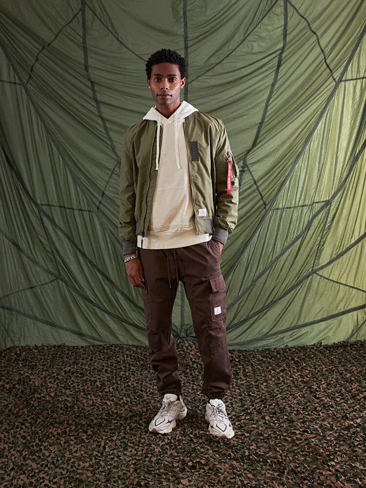 L-2B SKYMASTER GEN II BOMBER JACKET sold by Alpha Industries product image thumbnail 3