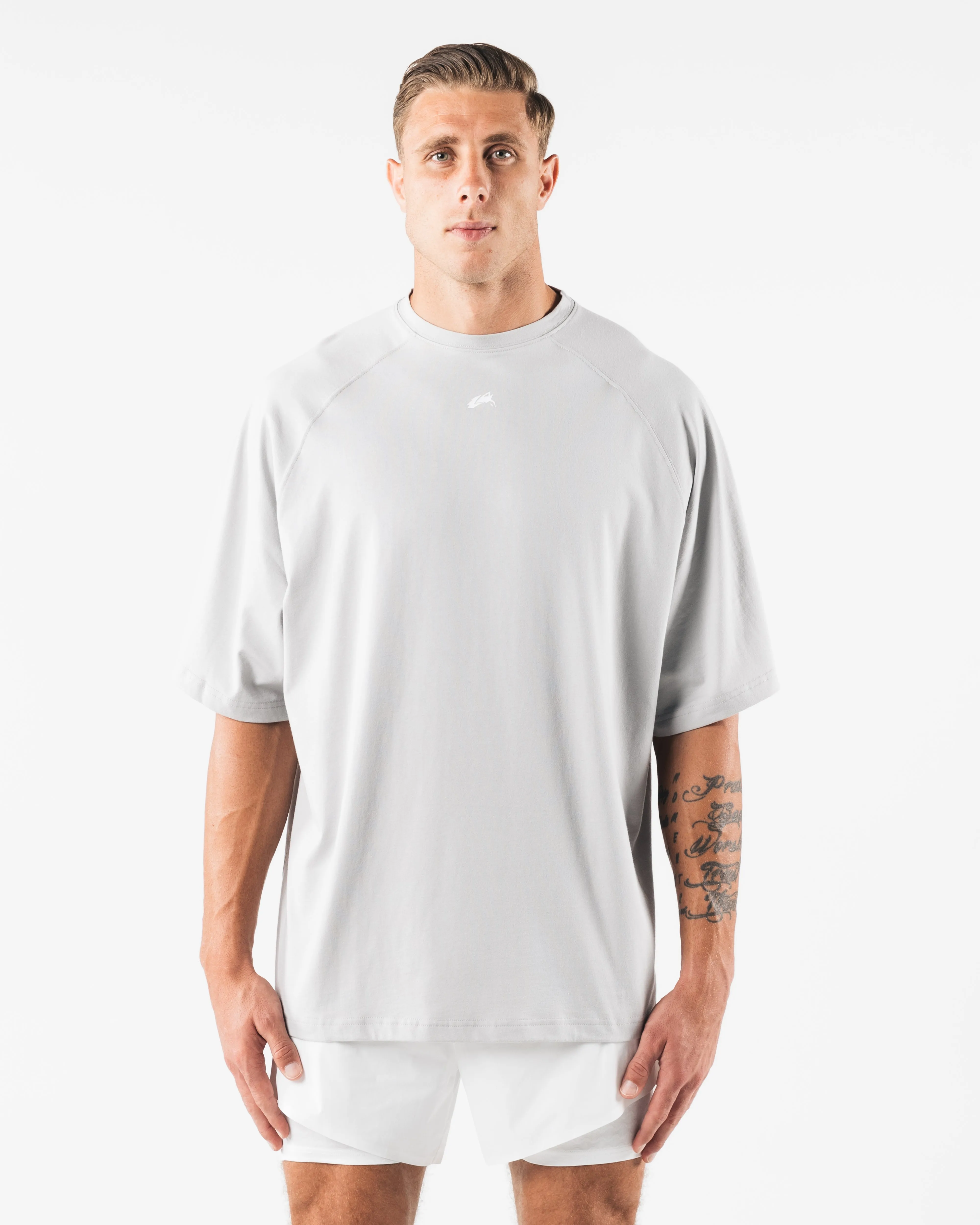 Box Tee - Cloud sold by Alphalete