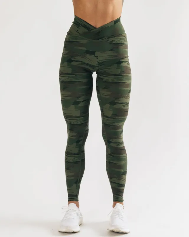 ELECTRIC UV CUT LEGGINS DOT CAMO L レギンス Dope Lofty Tech Leggings Women Green Camo | Ridestore.com