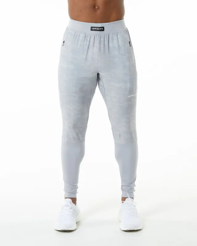 Infinity Tech Pant - Silver Summit sold by Alphalete