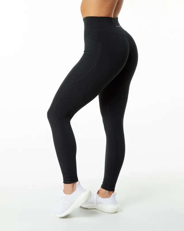 Surface Pocket Legging 29" - Black sold by Alphalete