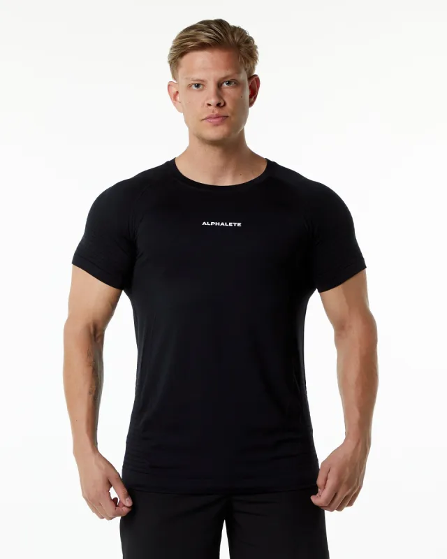 Ozone Tee - Black sold by Alphalete