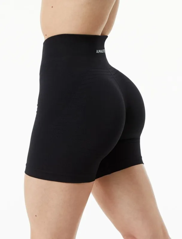Ozone Short 5.5" - Black sold by Alphalete
