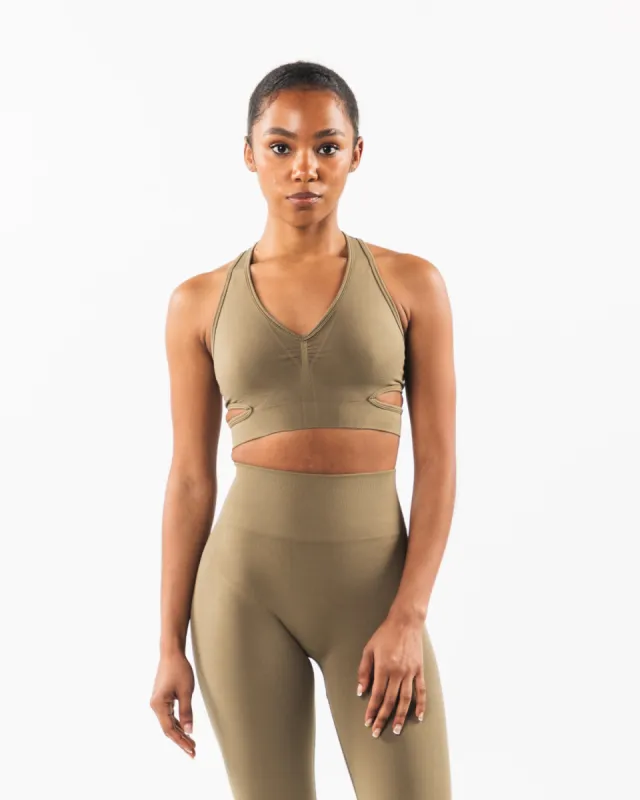 Stratus Bra - Willow sold by Alphalete
