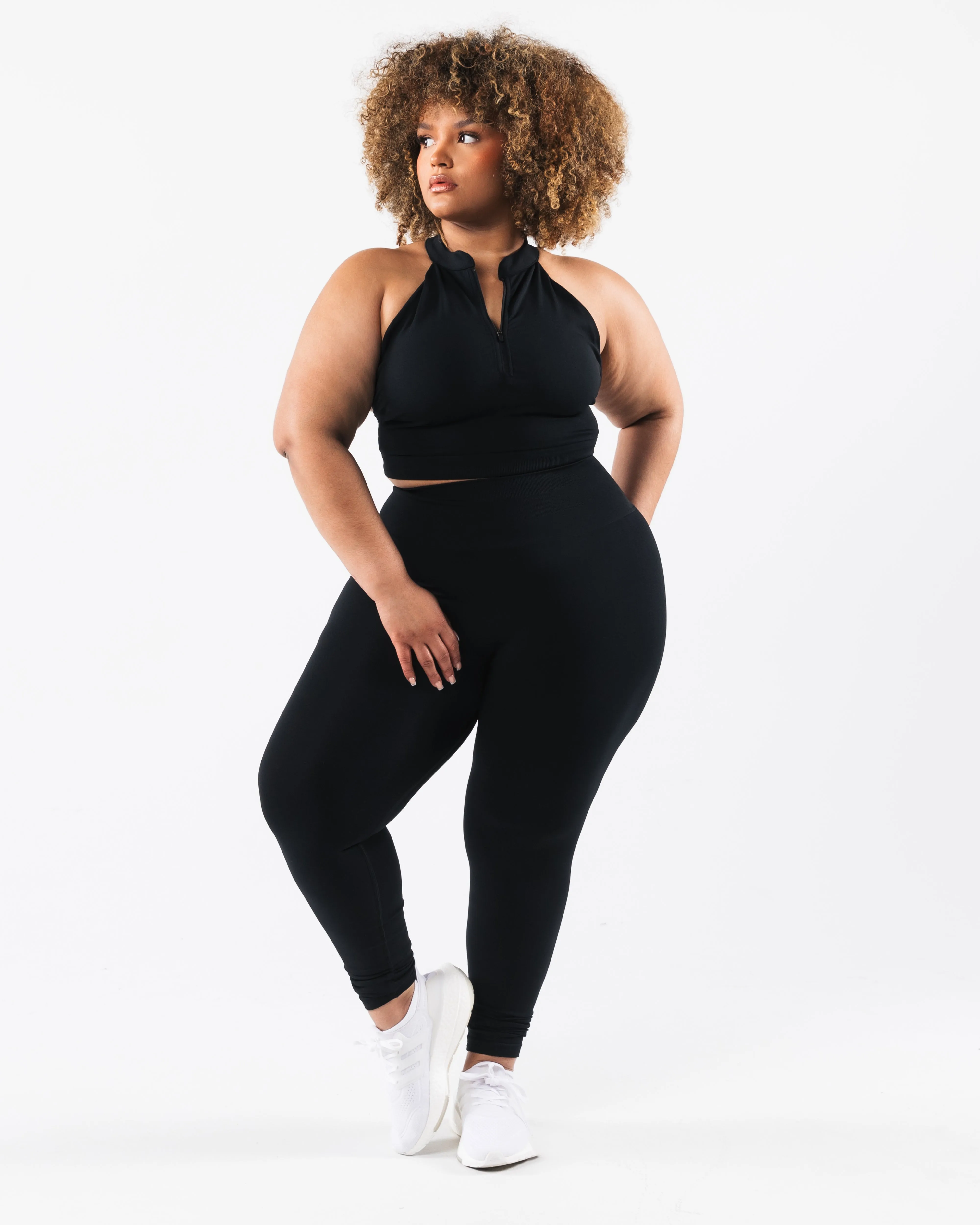 Amplify Gravity Ultra-High Rise Legging - Black sold by Alphalete product image thumbnail 4