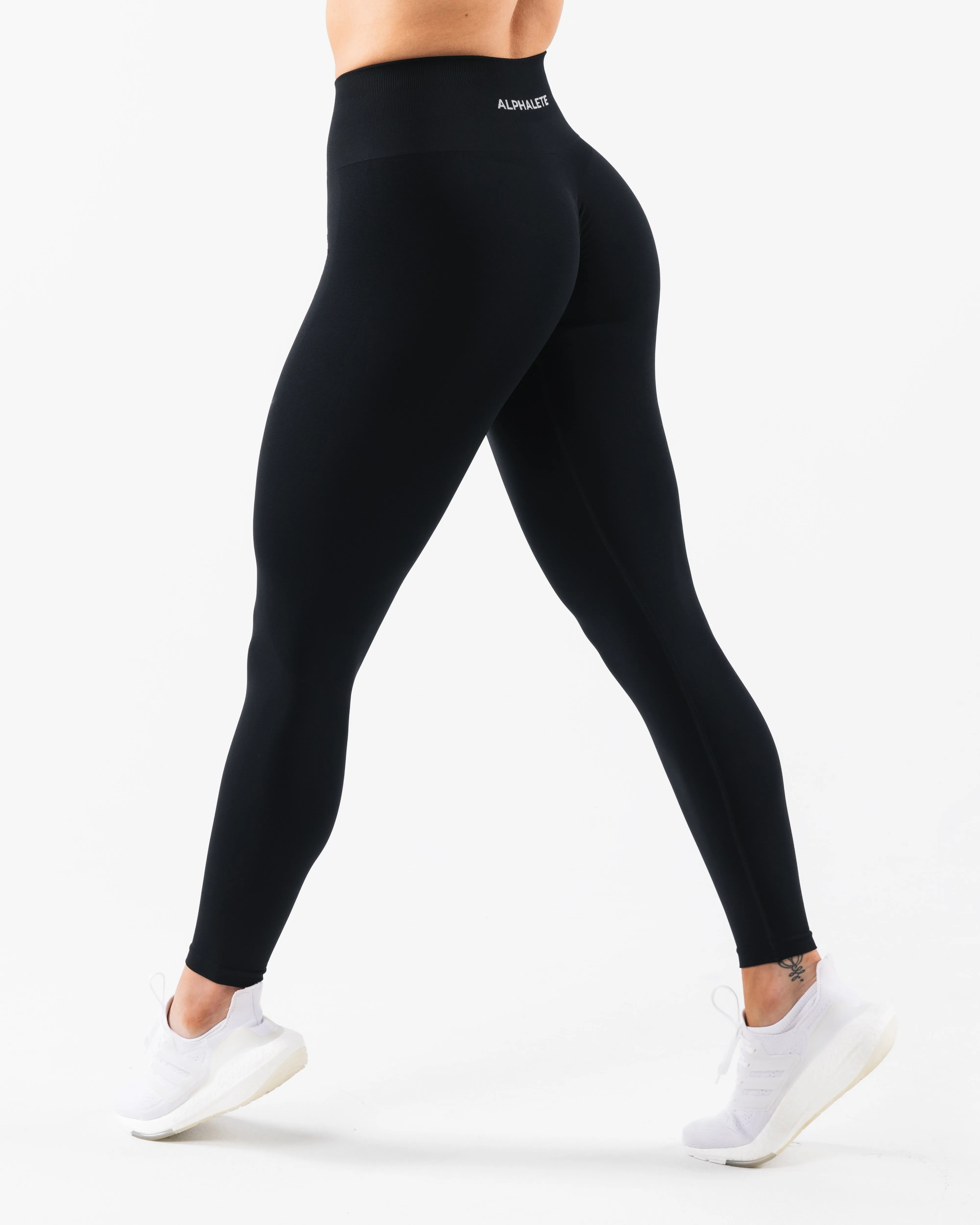 Amplify Gravity Ultra-High Rise Legging - Black sold by Alphalete