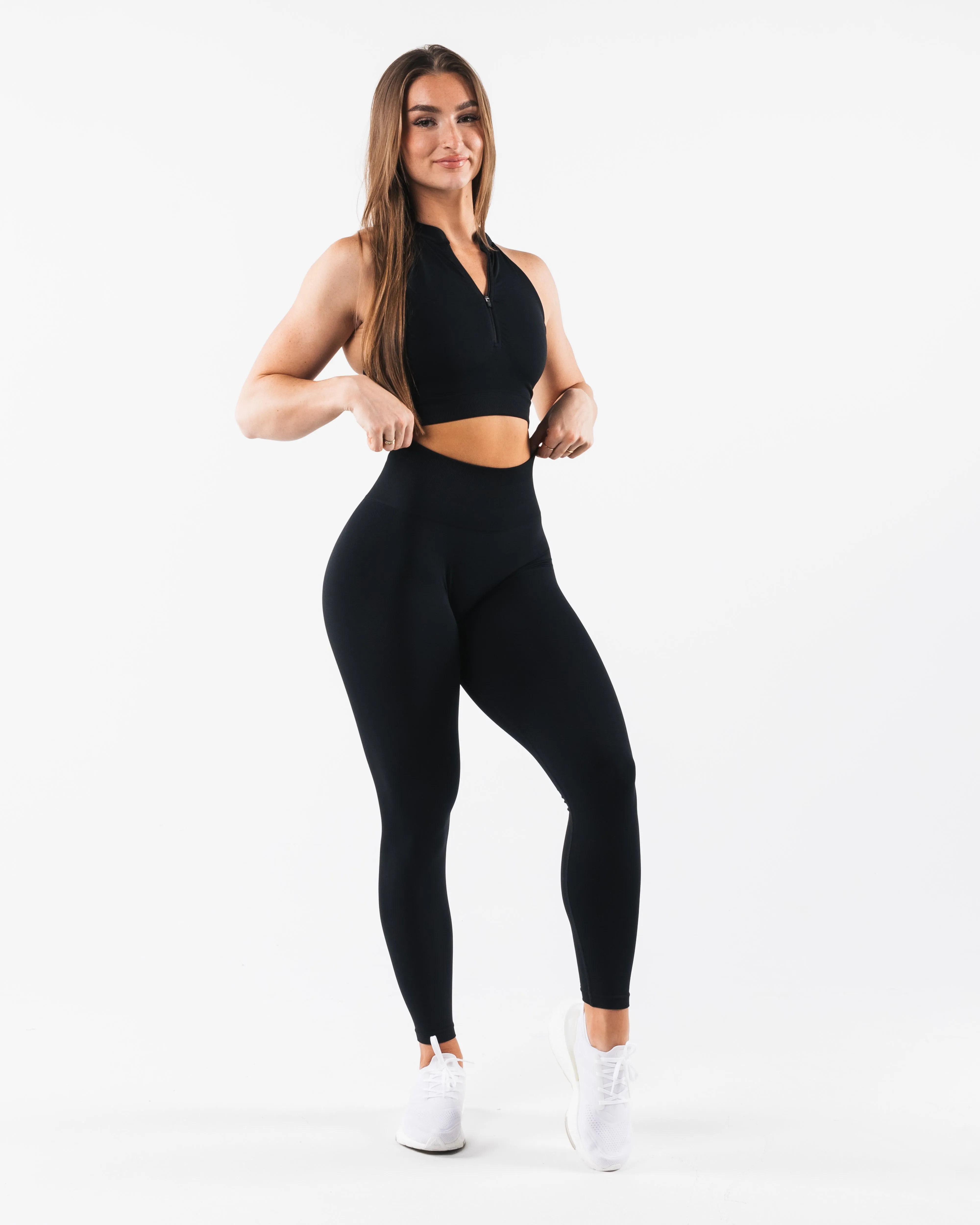 Amplify Gravity Ultra-High Rise Legging - Black sold by Alphalete product image thumbnail 3