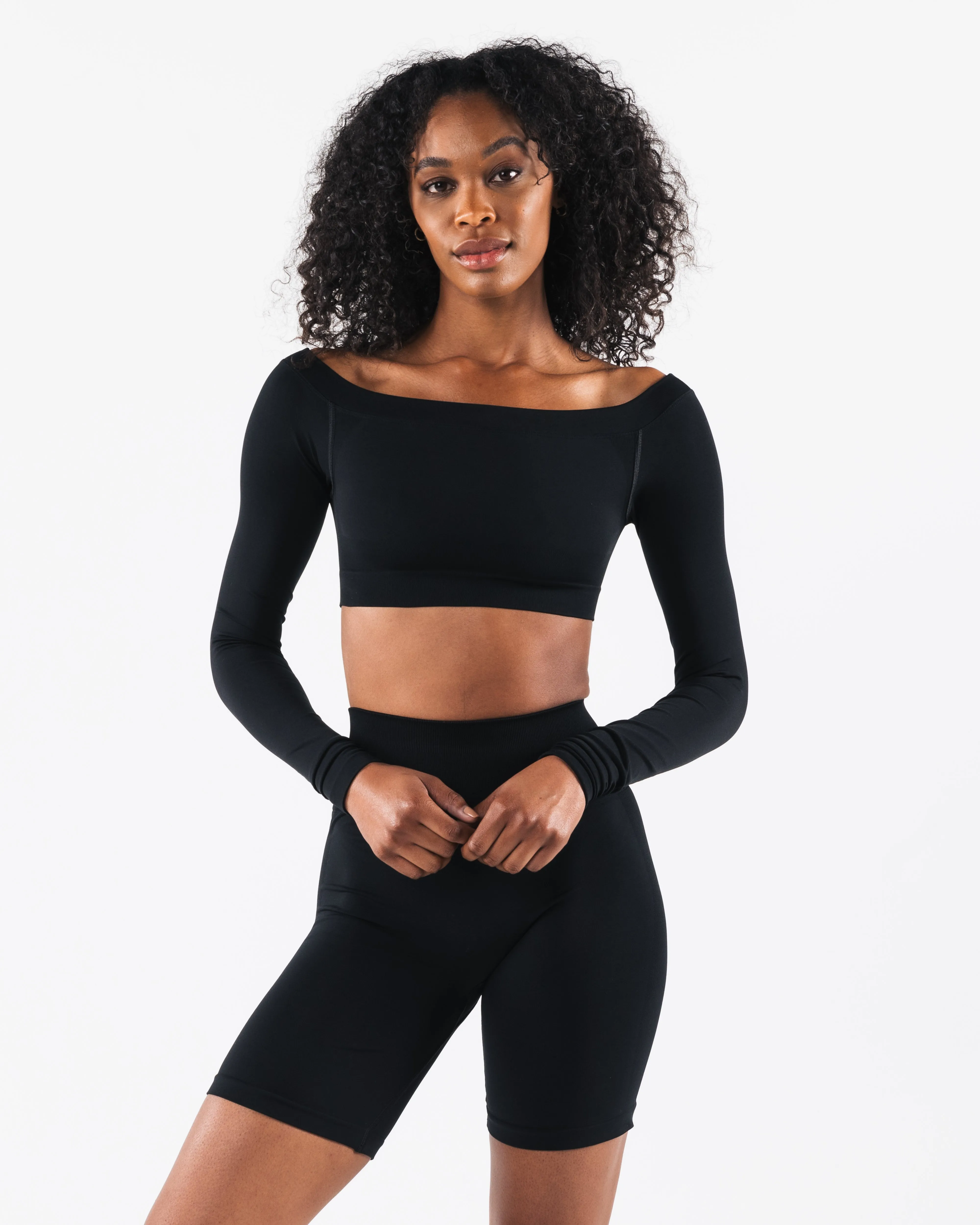 Amplify Halley LS - Black sold by Alphalete