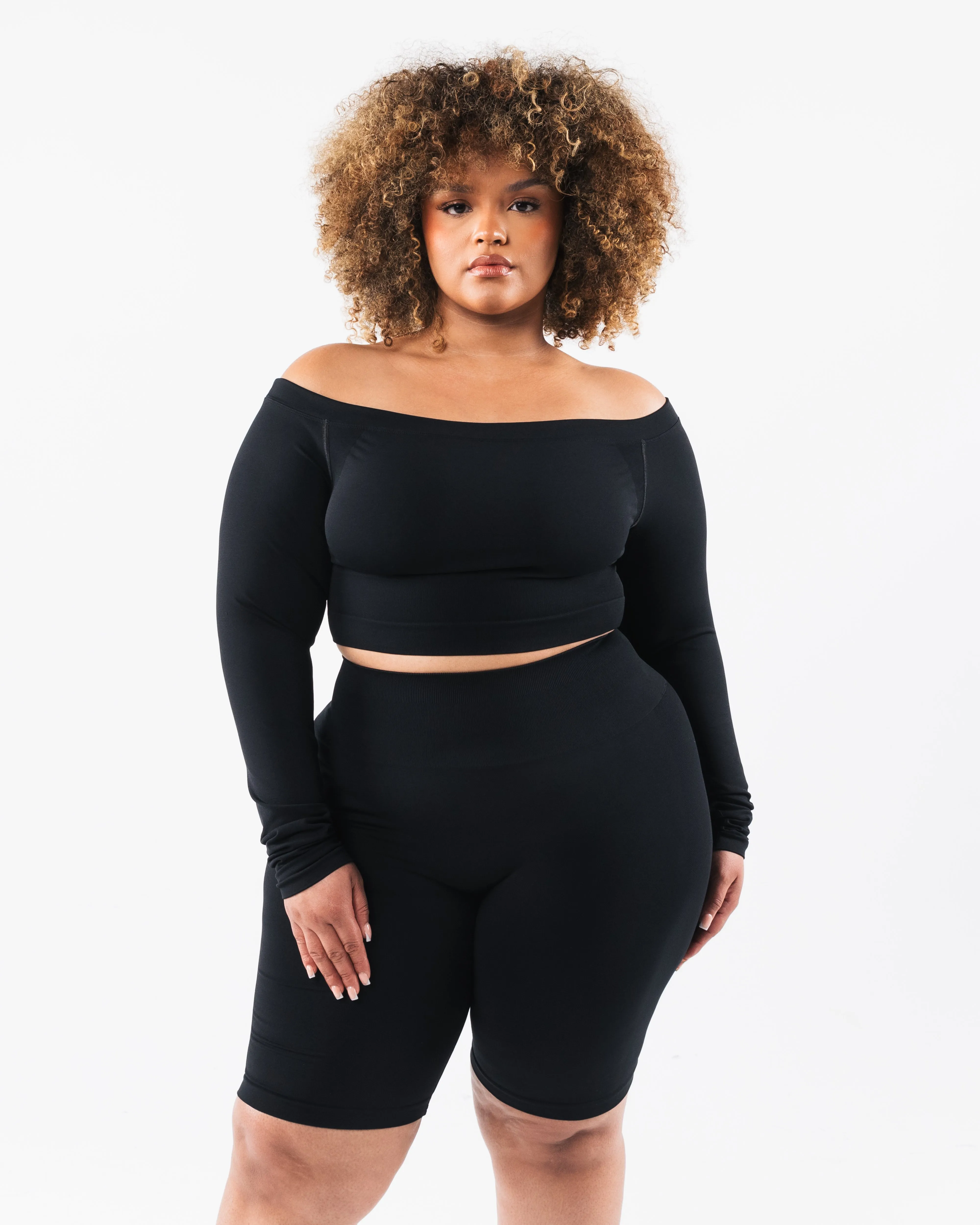 Amplify Halley LS - Black sold by Alphalete product image thumbnail 2