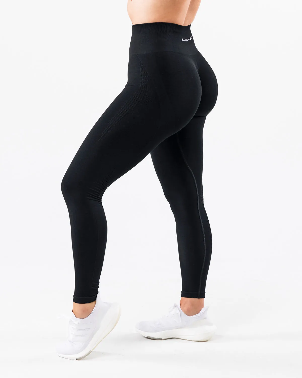 Contour Ultra-High Rise Legging - Black sold by Alphalete product image thumbnail 4