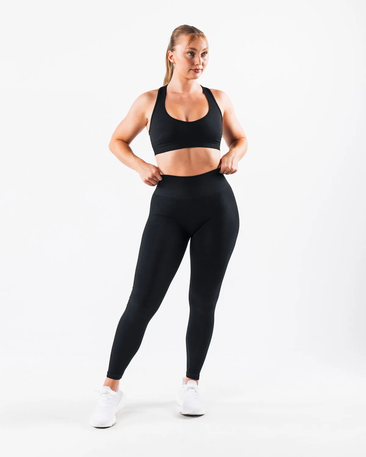 Contour Ultra-High Rise Legging - Black sold by Alphalete product image thumbnail 2
