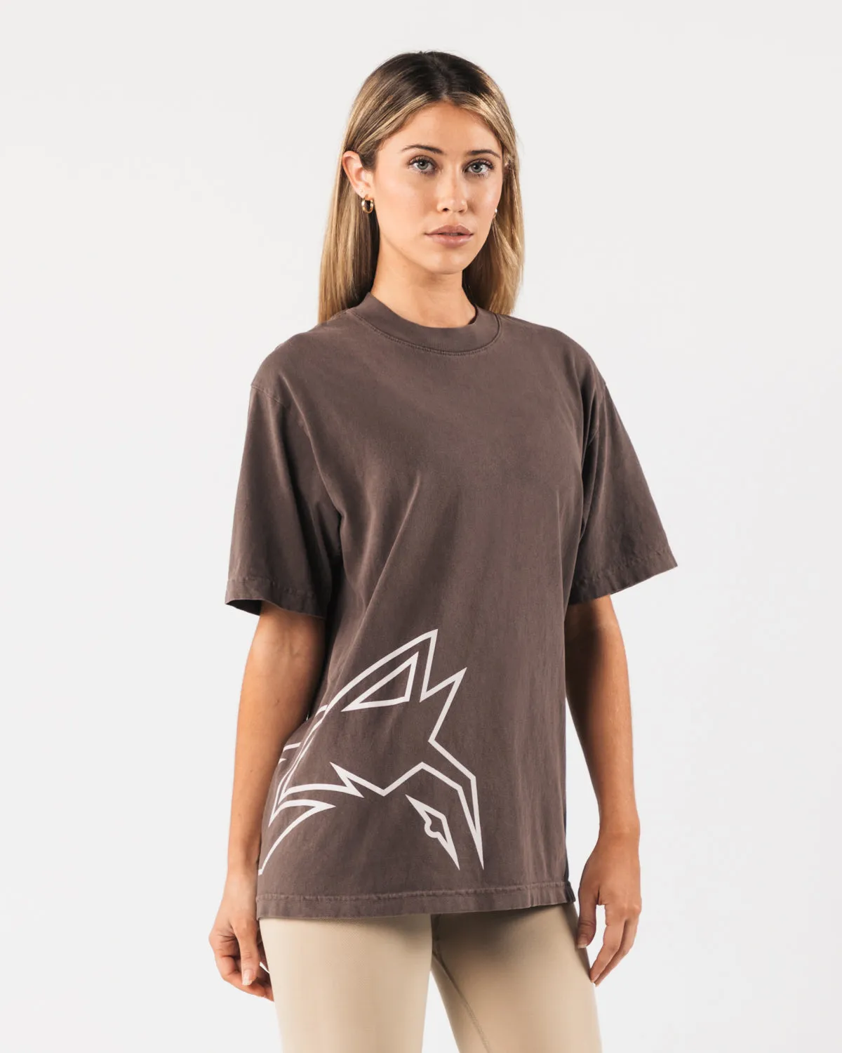 Giant Wolf Head Tee - Clove sold by Alphalete product image thumbnail 3