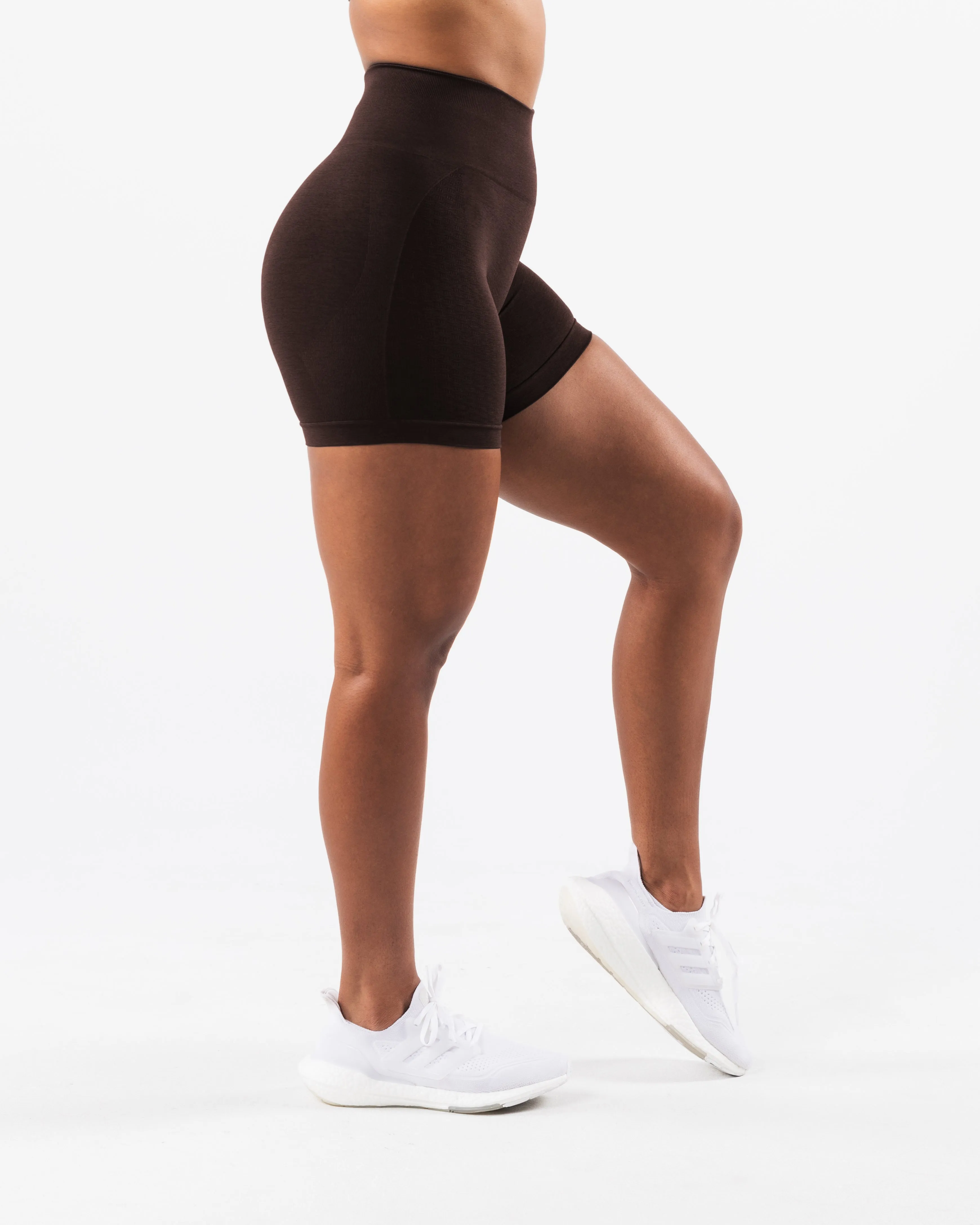 Amplify Contour Short 5" - Cashmere sold by Alphalete product image thumbnail 5
