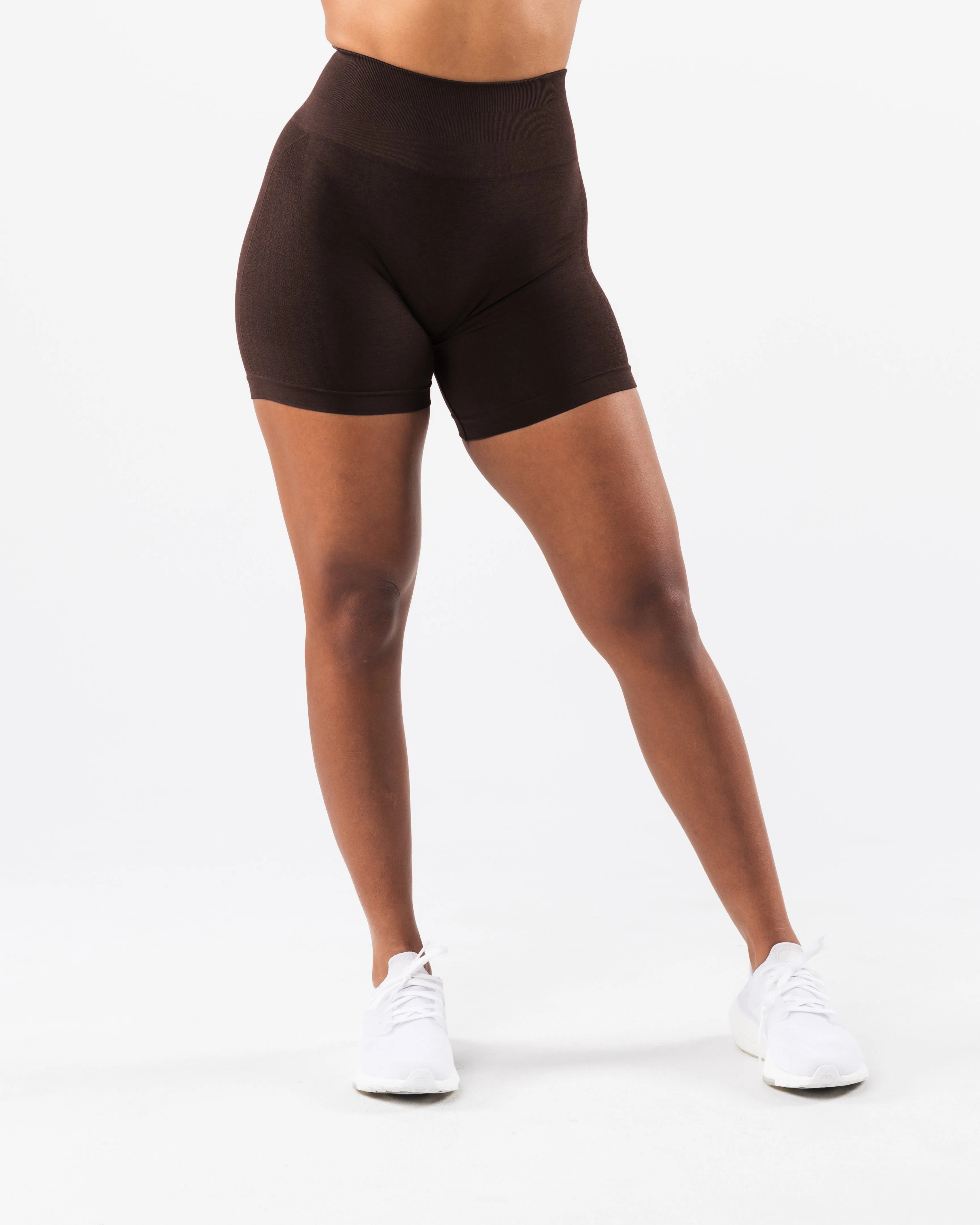 Amplify Contour Short 5" - Cashmere sold by Alphalete product image thumbnail 3