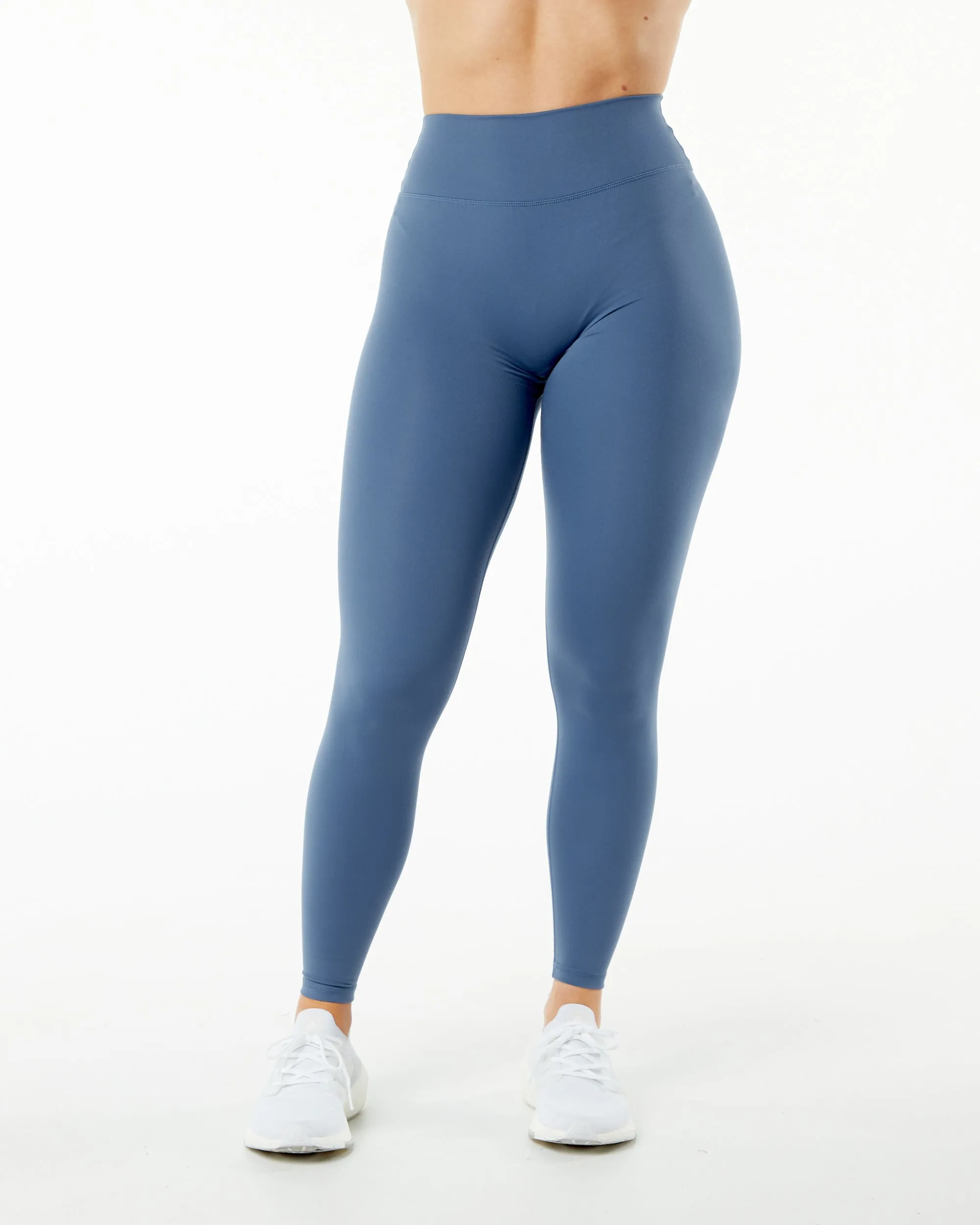 Alphalux Wonder Legging 27" - Tuxedo Blue sold by Alphalete product image thumbnail 4