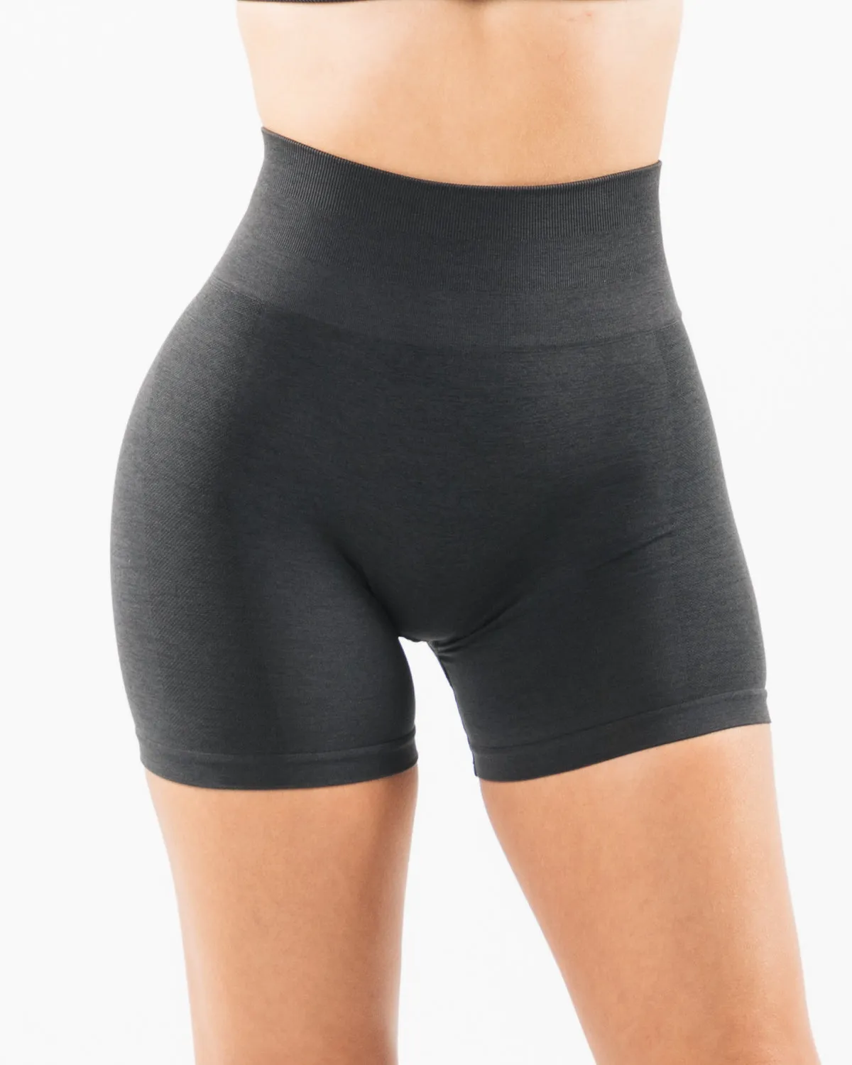 Amplify Short 4.5" - Shadow sold by Alphalete product image thumbnail 3