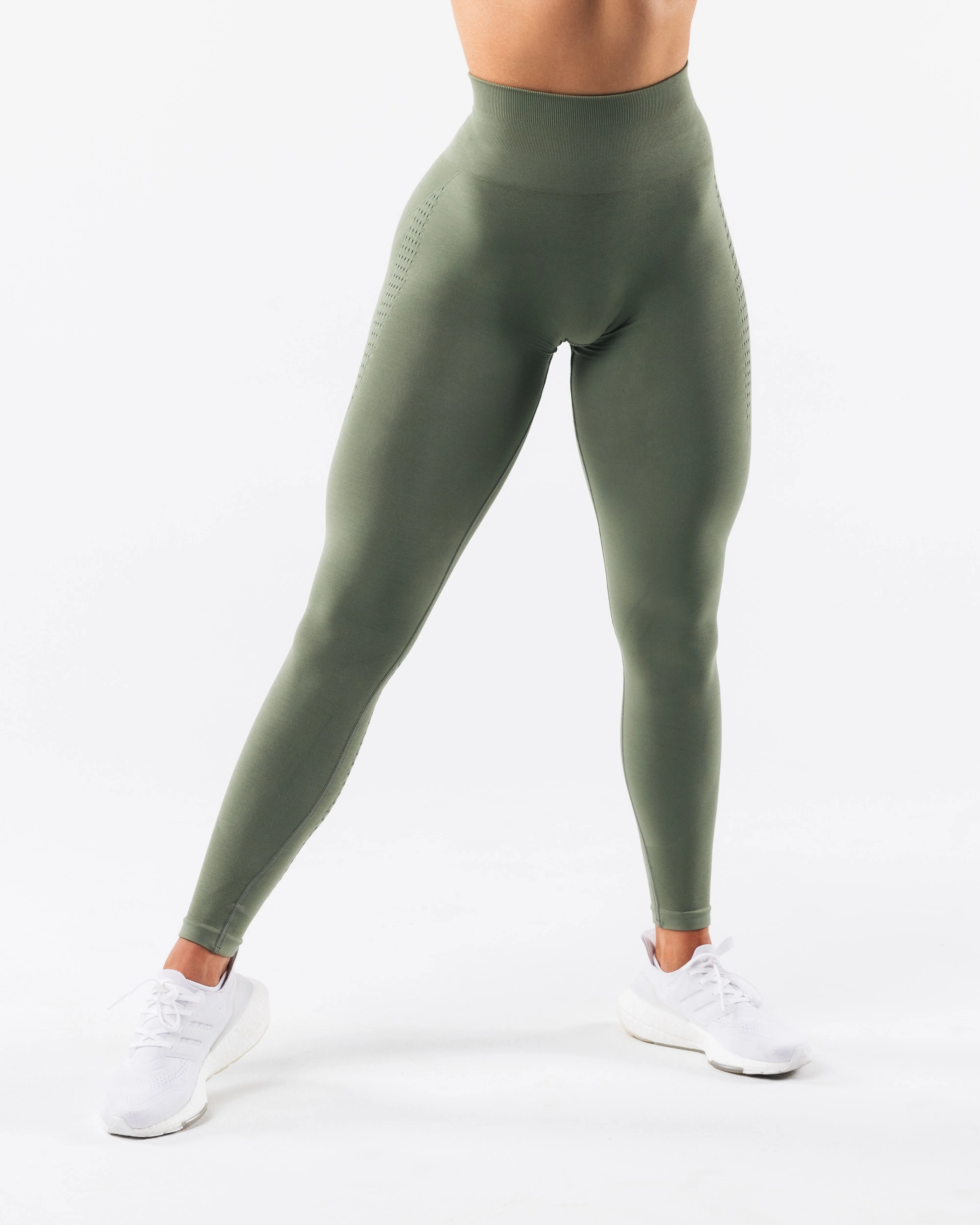 Amplify Contour Legging - Noble Green sold by Alphalete product image thumbnail 3