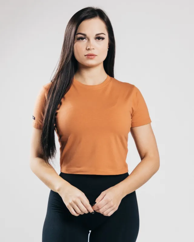 Essential Short Sleeve Crop - Clay sold by Alphalete