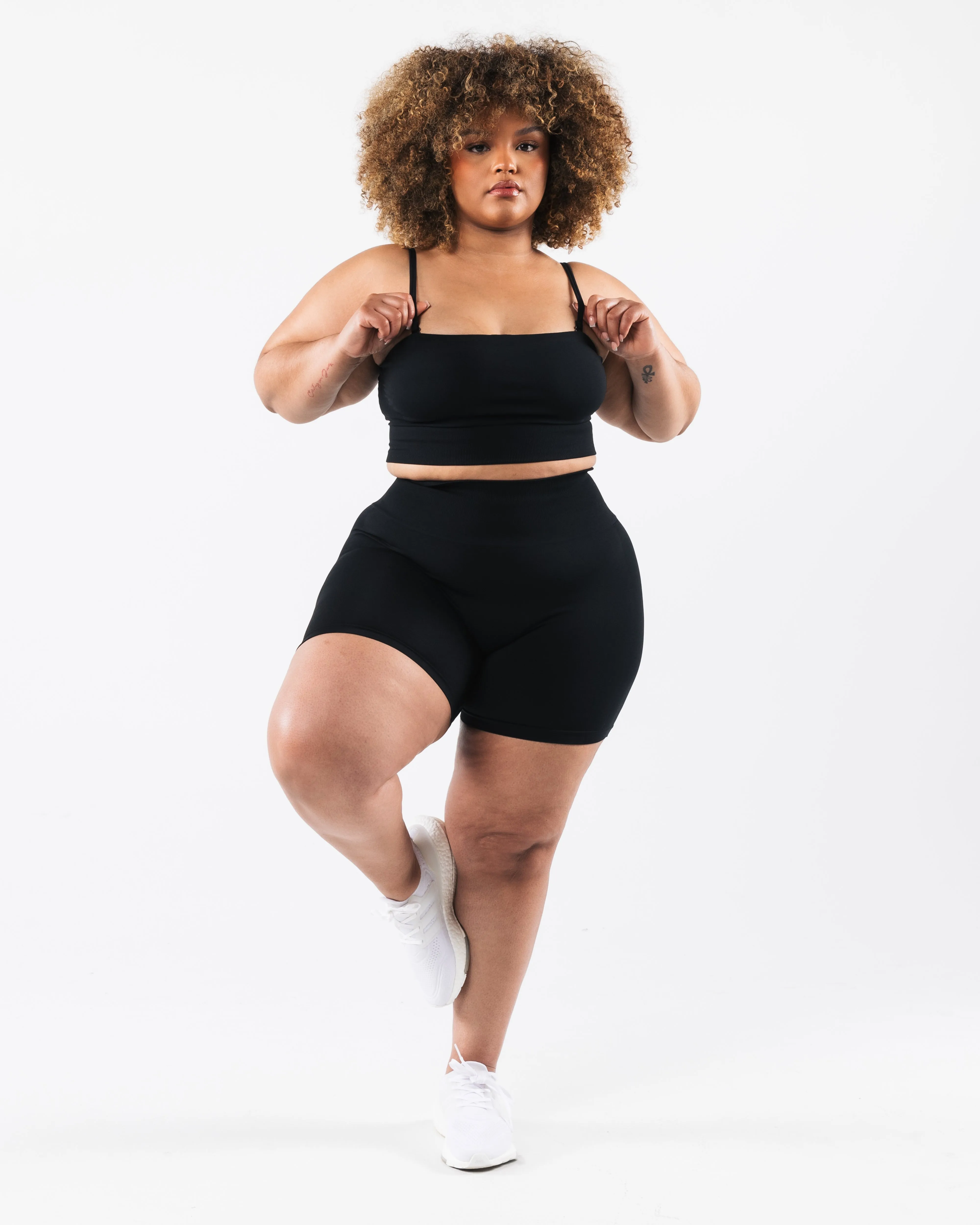 Amplify Gemini Bra - Black sold by Alphalete product image thumbnail 4