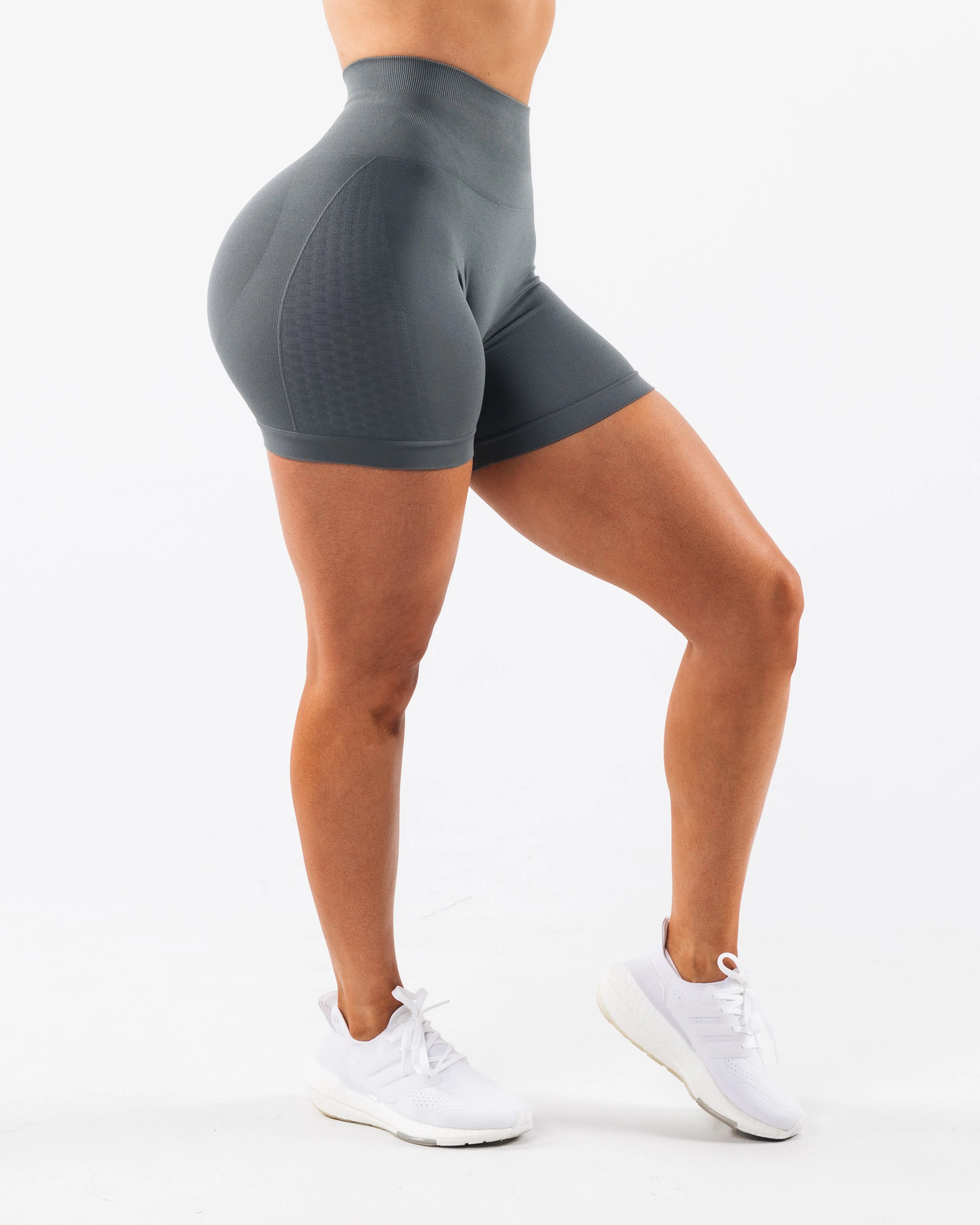 Amplify Contour Short 5" - Skyscraper sold by Alphalete product image thumbnail 5