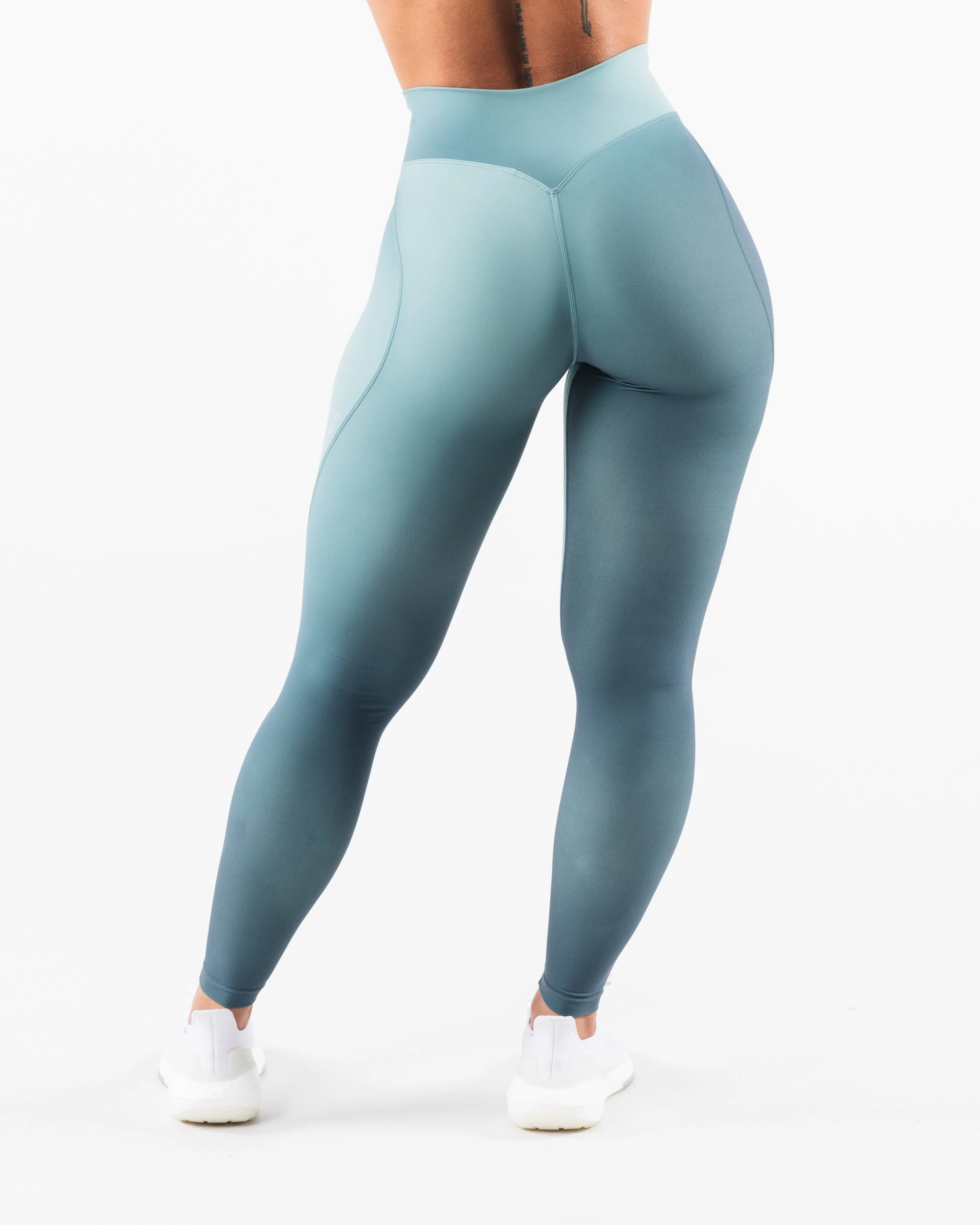 Aura Ultra-High Rise Legging - Aura Glacier Print sold by Alphalete product image thumbnail 4