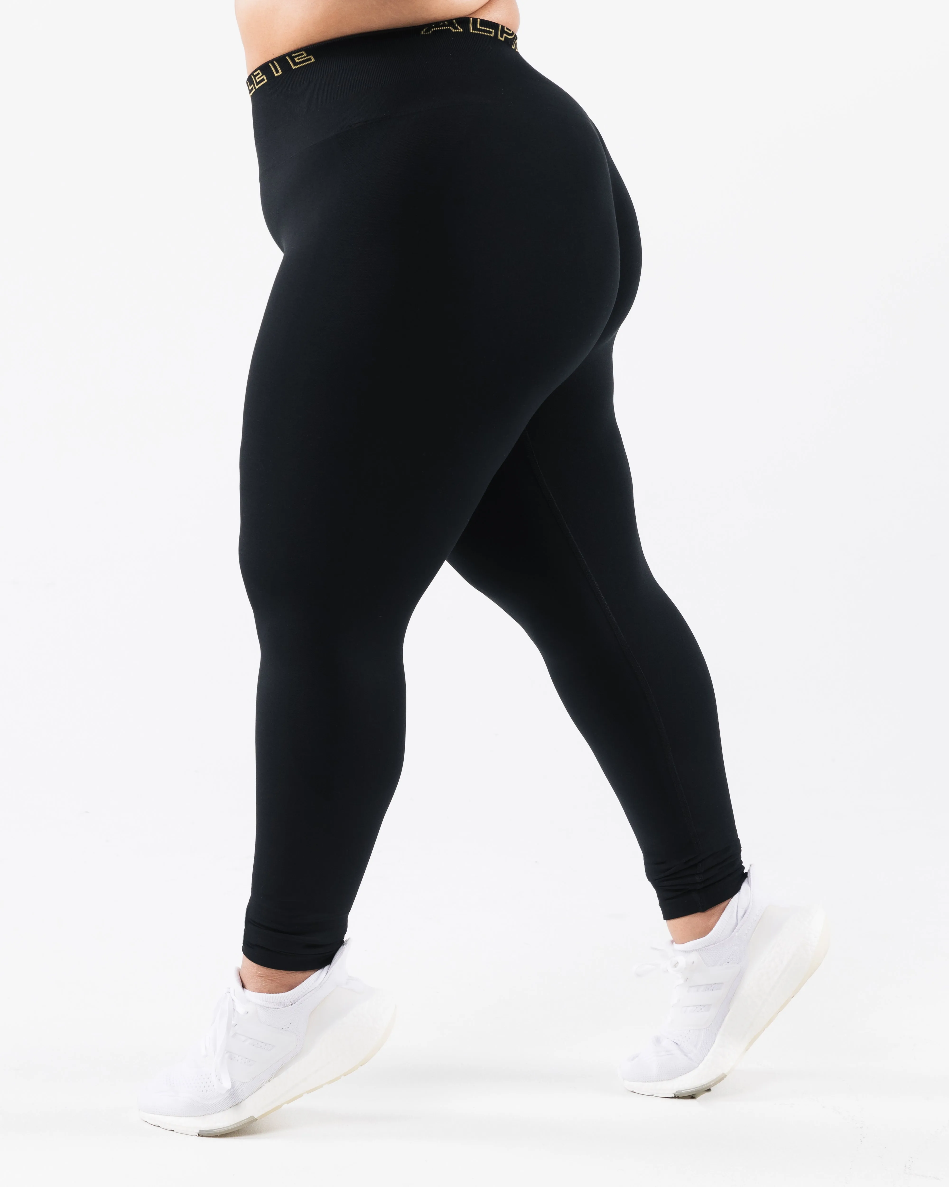 Amplify Gravity Legging - Black SE sold by Alphalete product image thumbnail 2