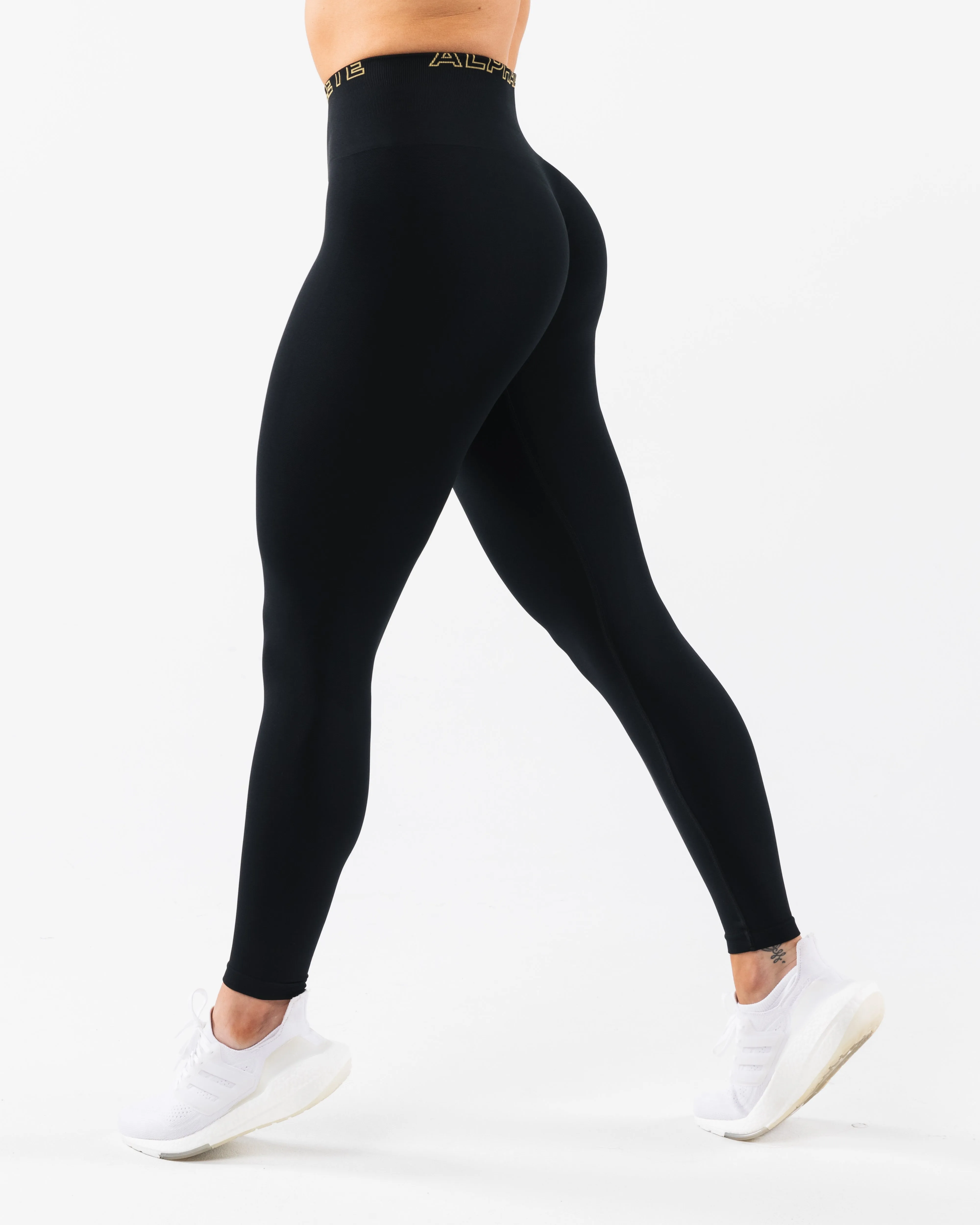 Amplify Gravity Legging - Black SE sold by Alphalete