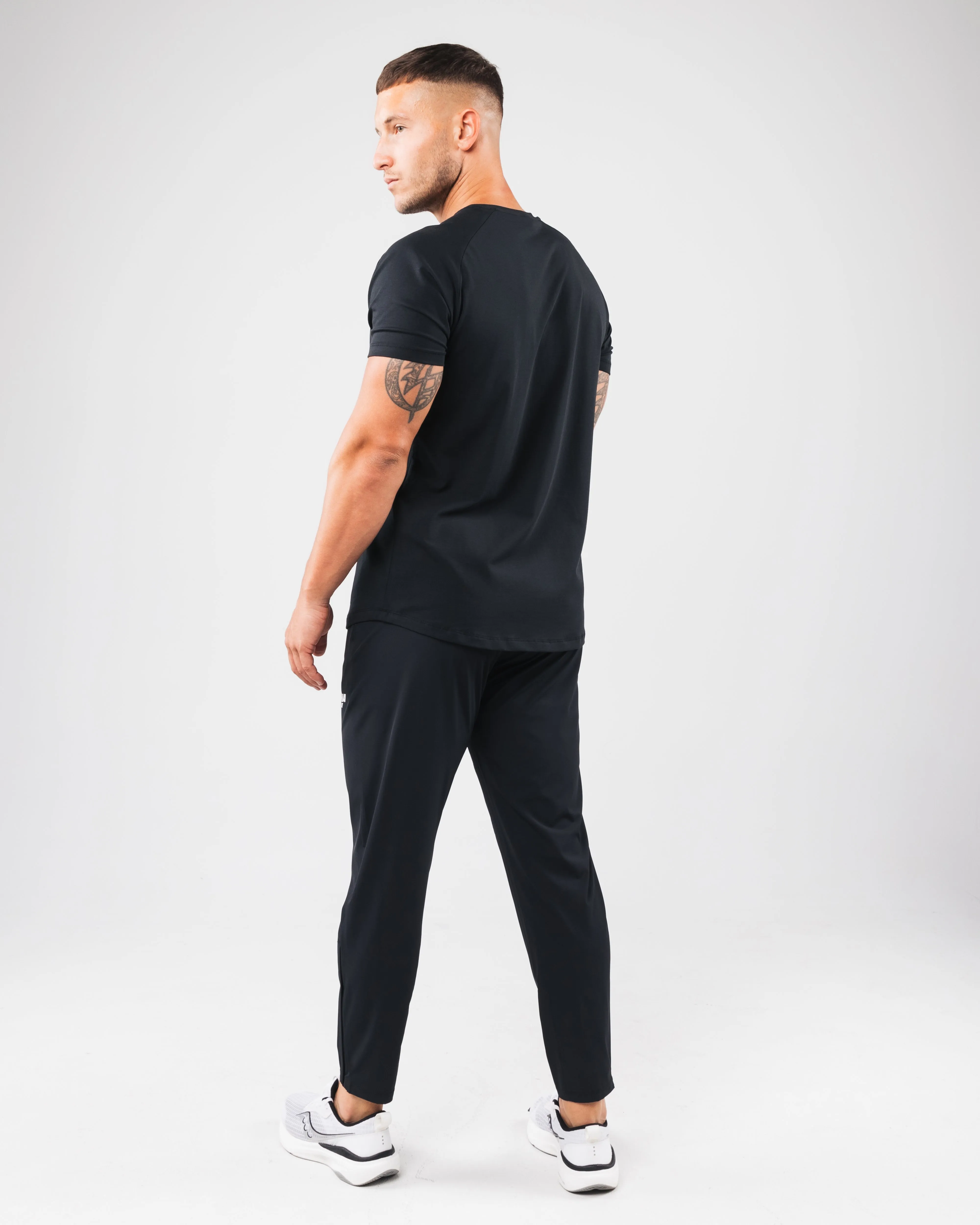 Force Power Pant - Black sold by Alphalete product image thumbnail 2