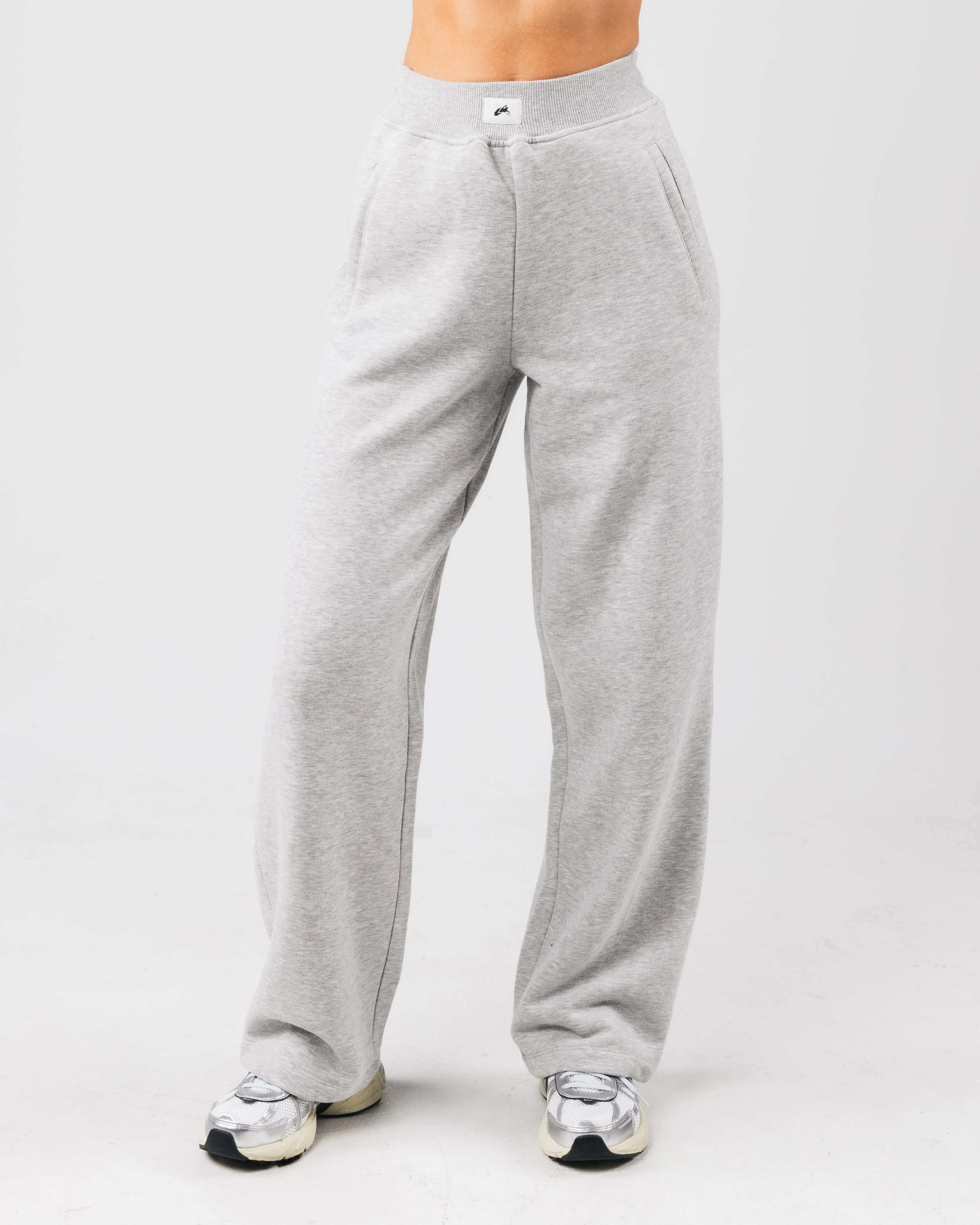Trek Sweatpant - Heather Cloud sold by Alphalete