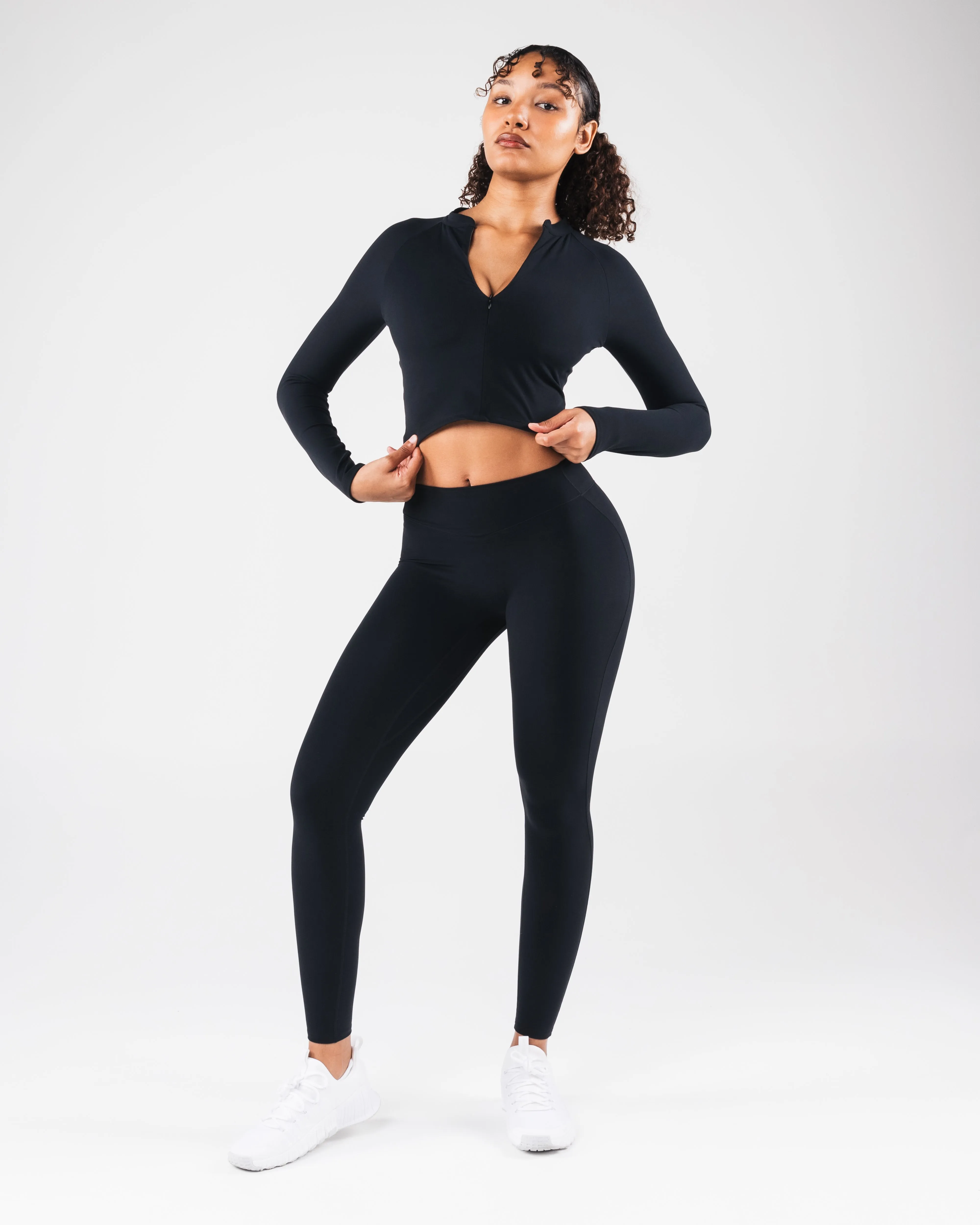 KDM LS Zip Bra - Black sold by Alphalete product image thumbnail 2