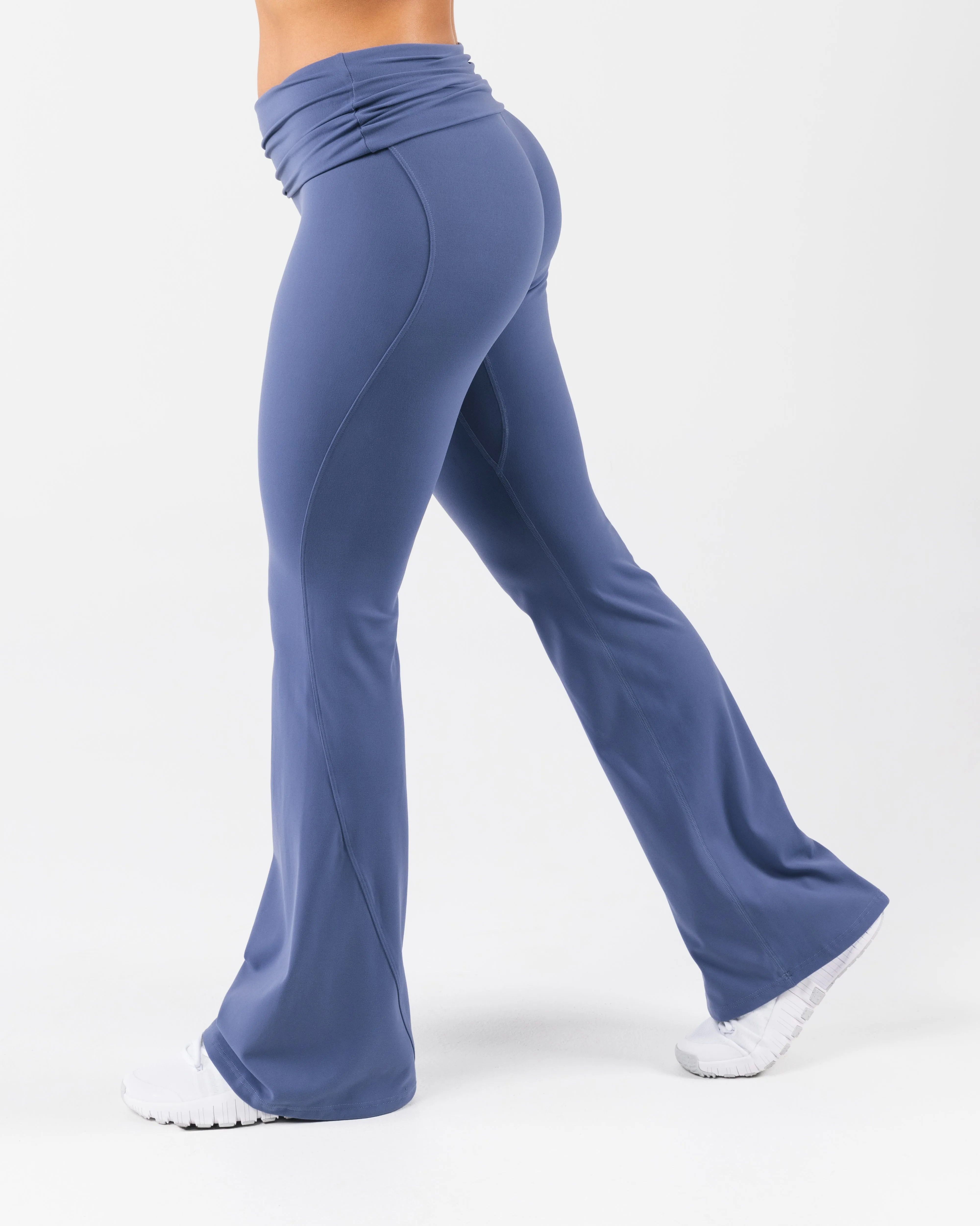 Aura Foldover Flare - Dusty Blue sold by Alphalete product image thumbnail 5