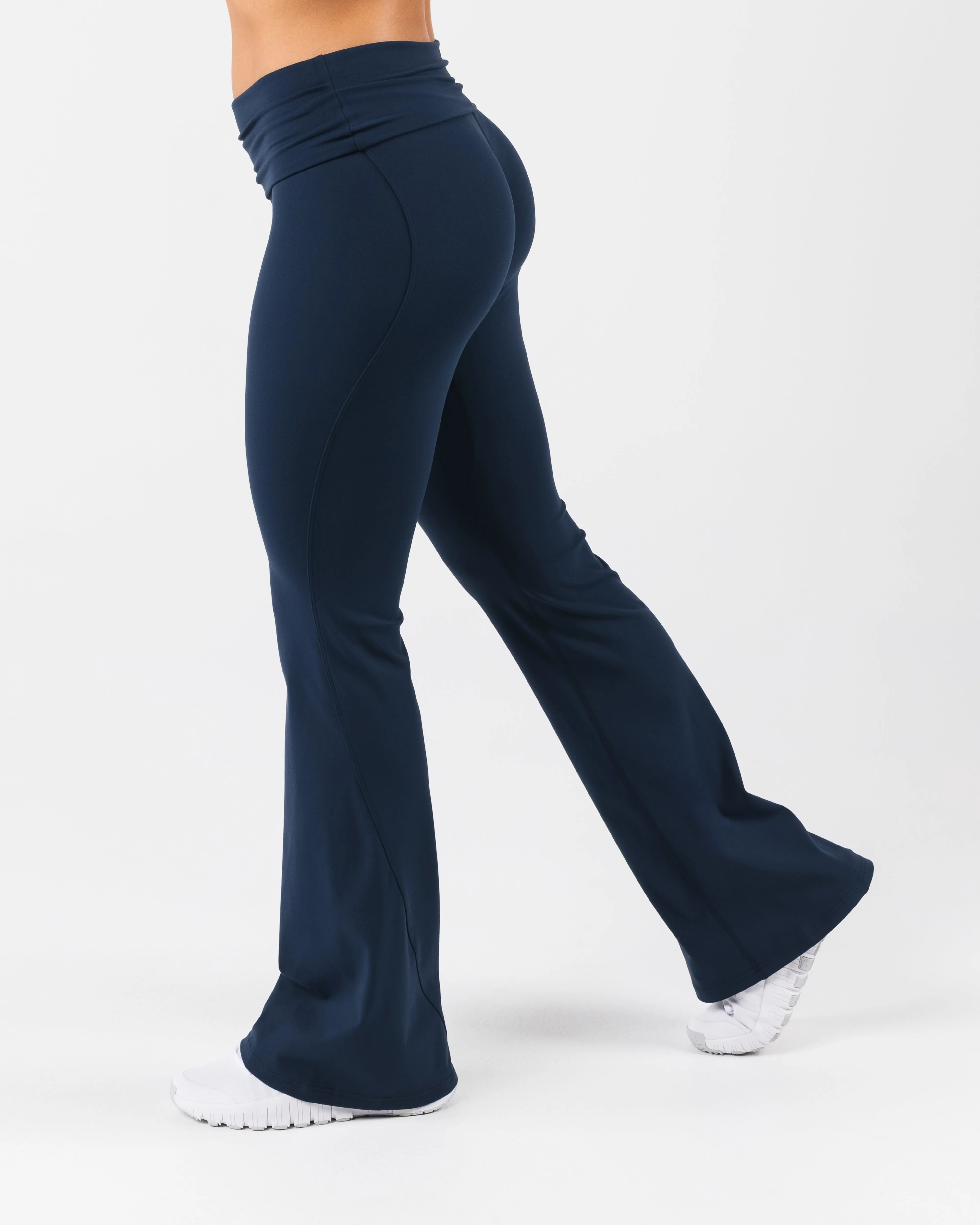 Aura Foldover Flare - Anchor sold by Alphalete product image thumbnail 5