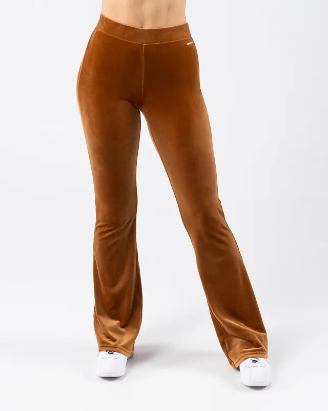 Velour Pant - Root sold by Alphalete