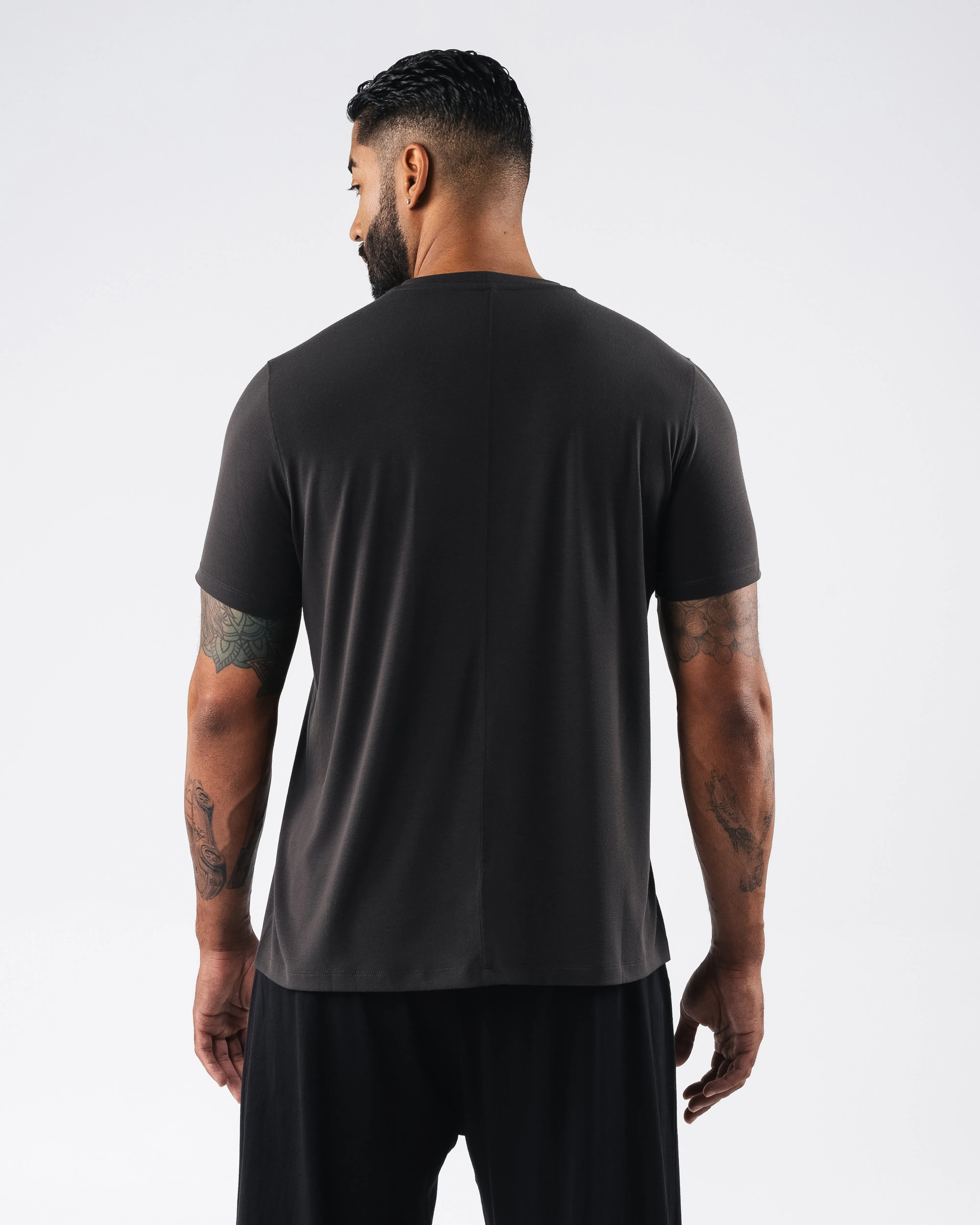 Zero Accent Tee - Dark Grey sold by Alphalete product image thumbnail 4