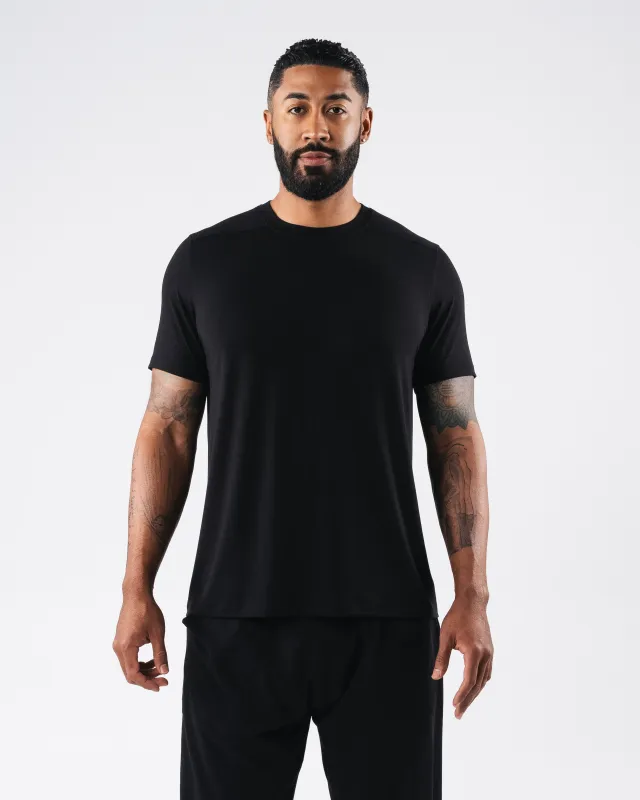 Zero Accent Tee - Black sold by Alphalete