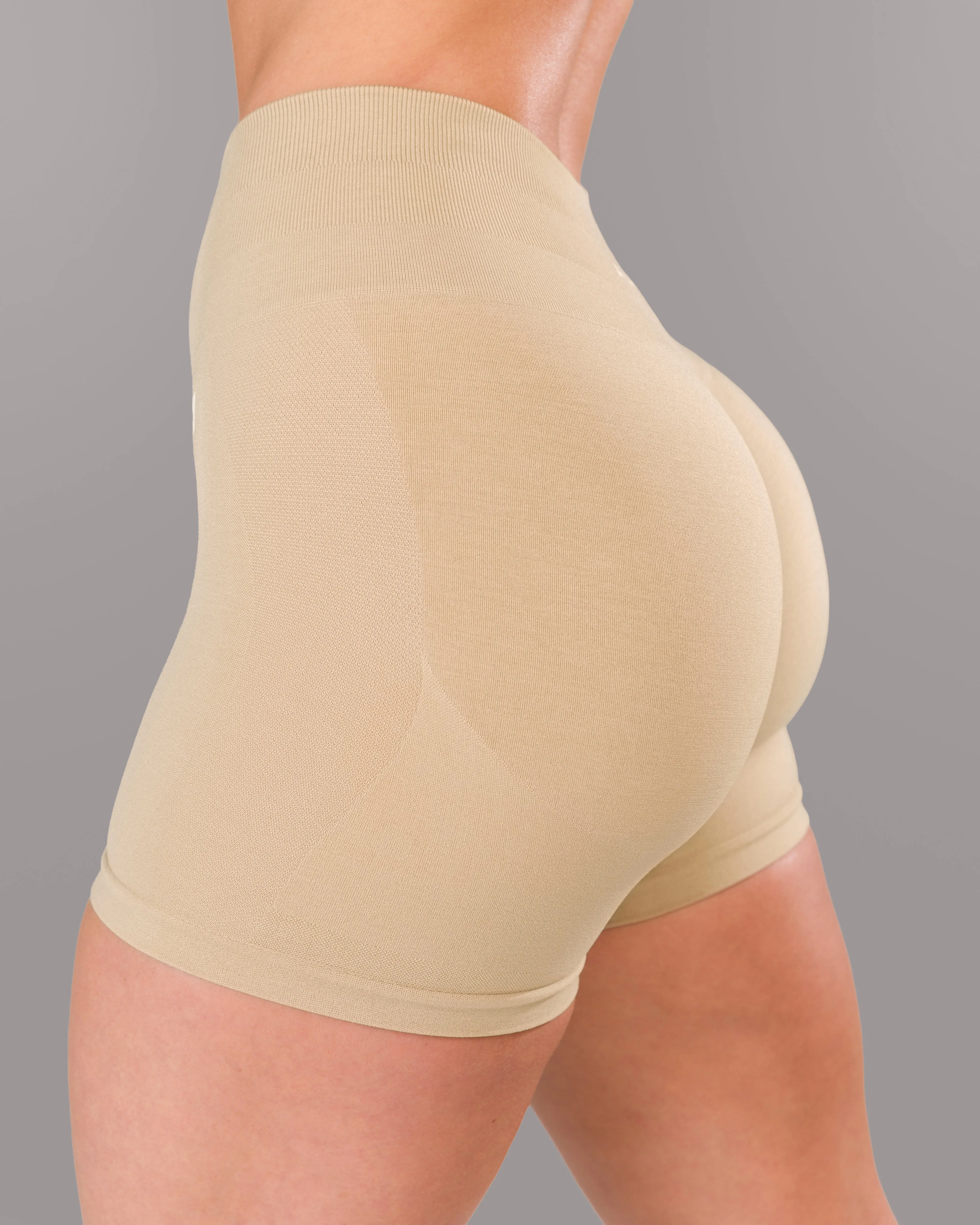 Pump Mid Rise Short - Sahara w/ Logo sold by Alphalete product image thumbnail 4