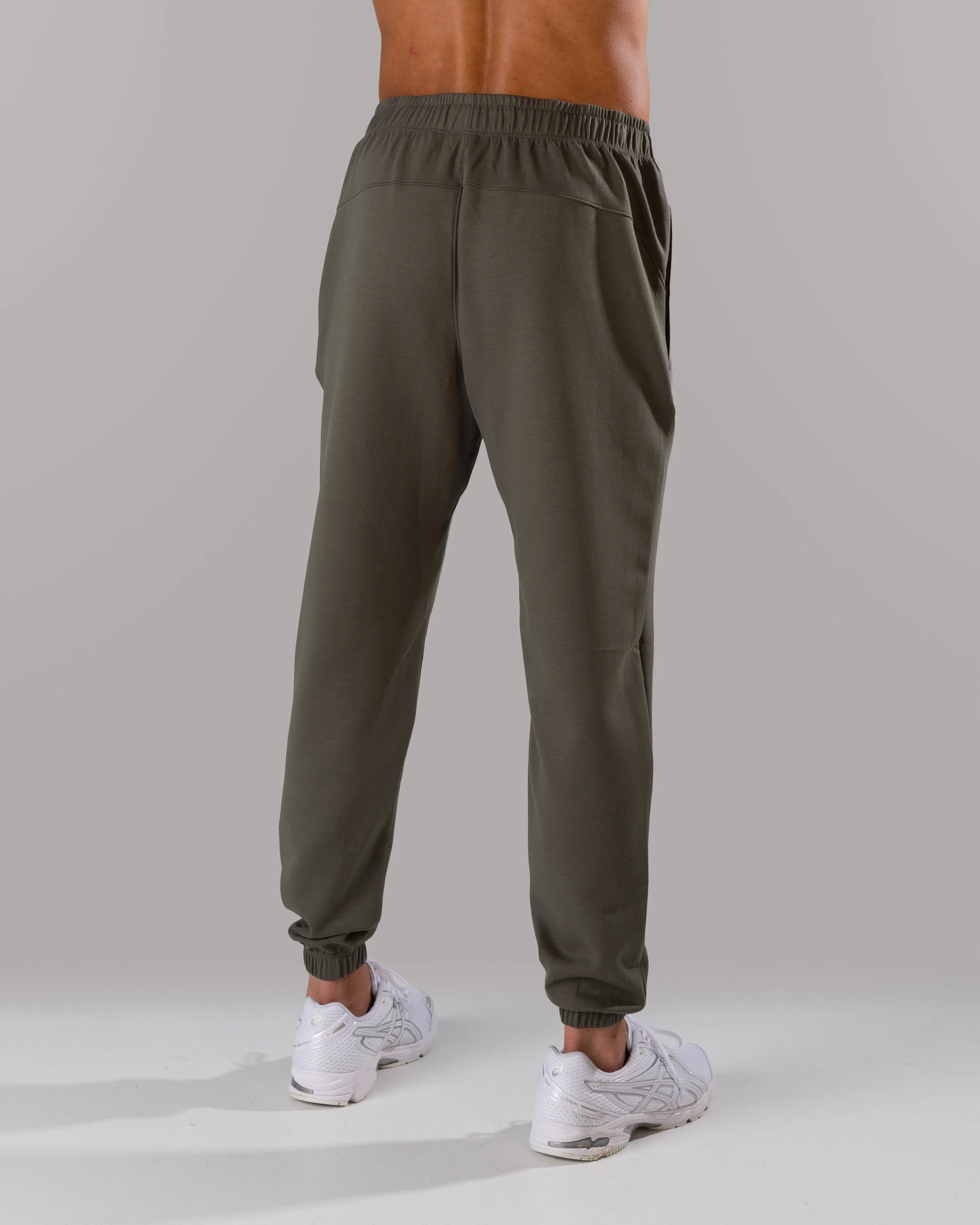 Vantage Jogger - Iron Charcoal sold by Alphalete product image thumbnail 3