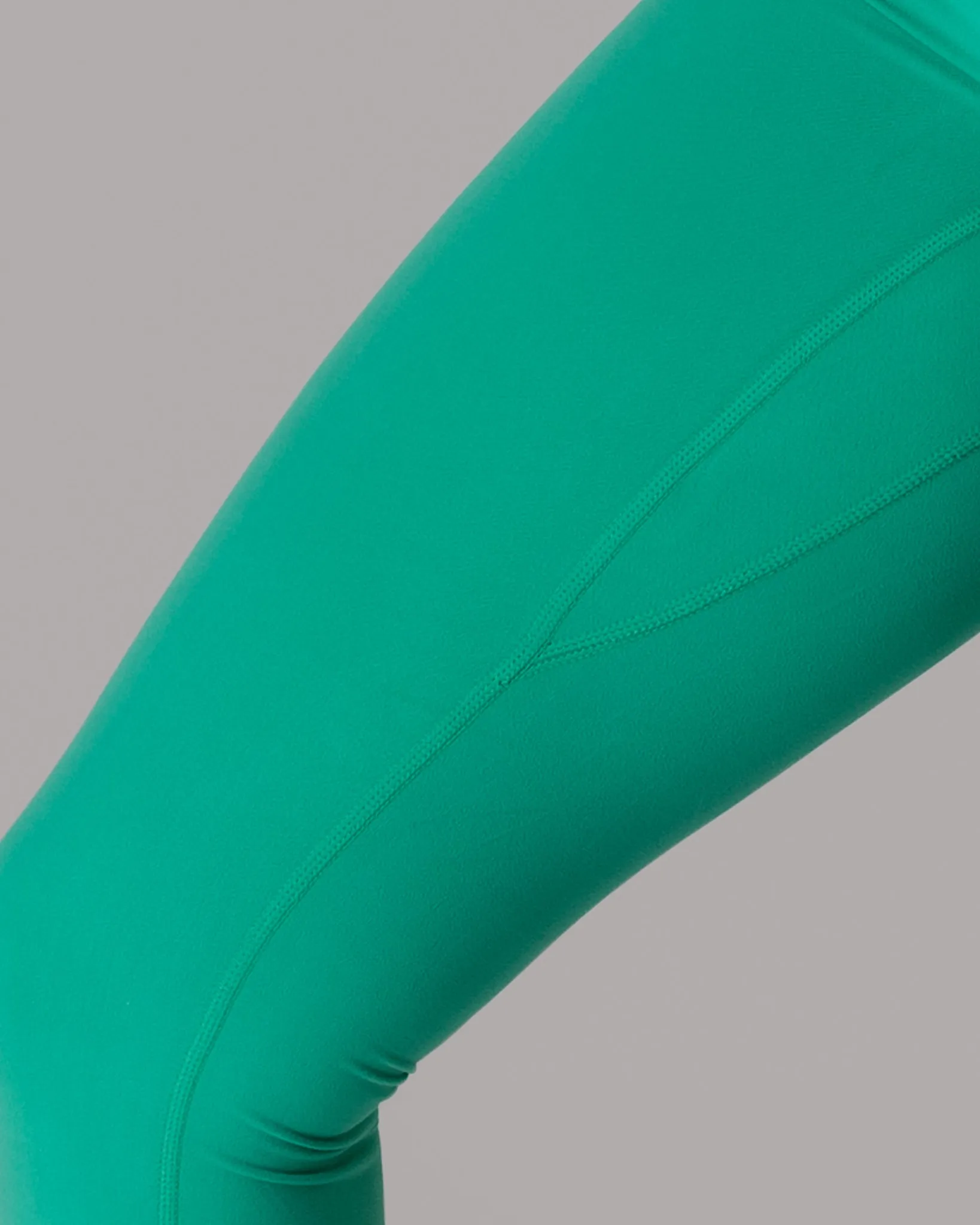 Everyday Elevate Ultra-High Rise Legging - Grove sold by Alphalete product image thumbnail 5