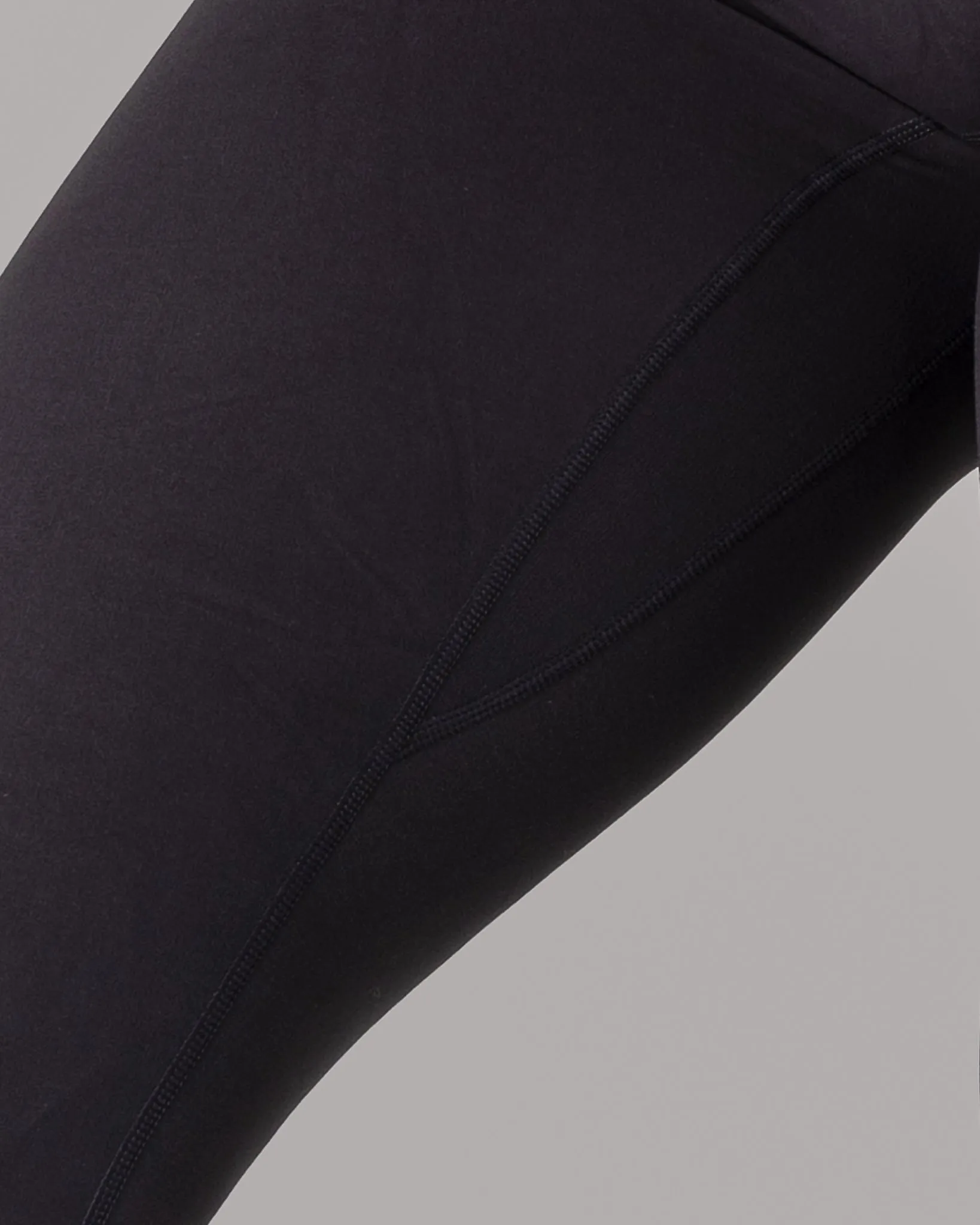 Everyday Elevate Ultra-High Rise Legging - Black sold by Alphalete product image thumbnail 5